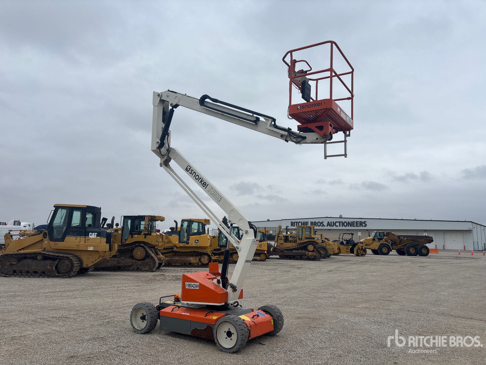 General Appearance with Imagen: esquina delantera derecha