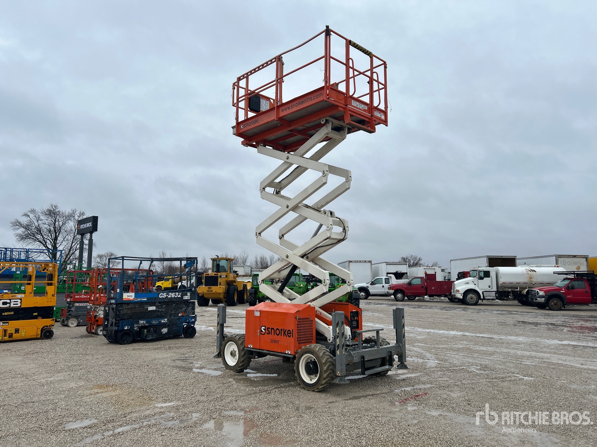 General Appearance with Picture, Right Front Corner