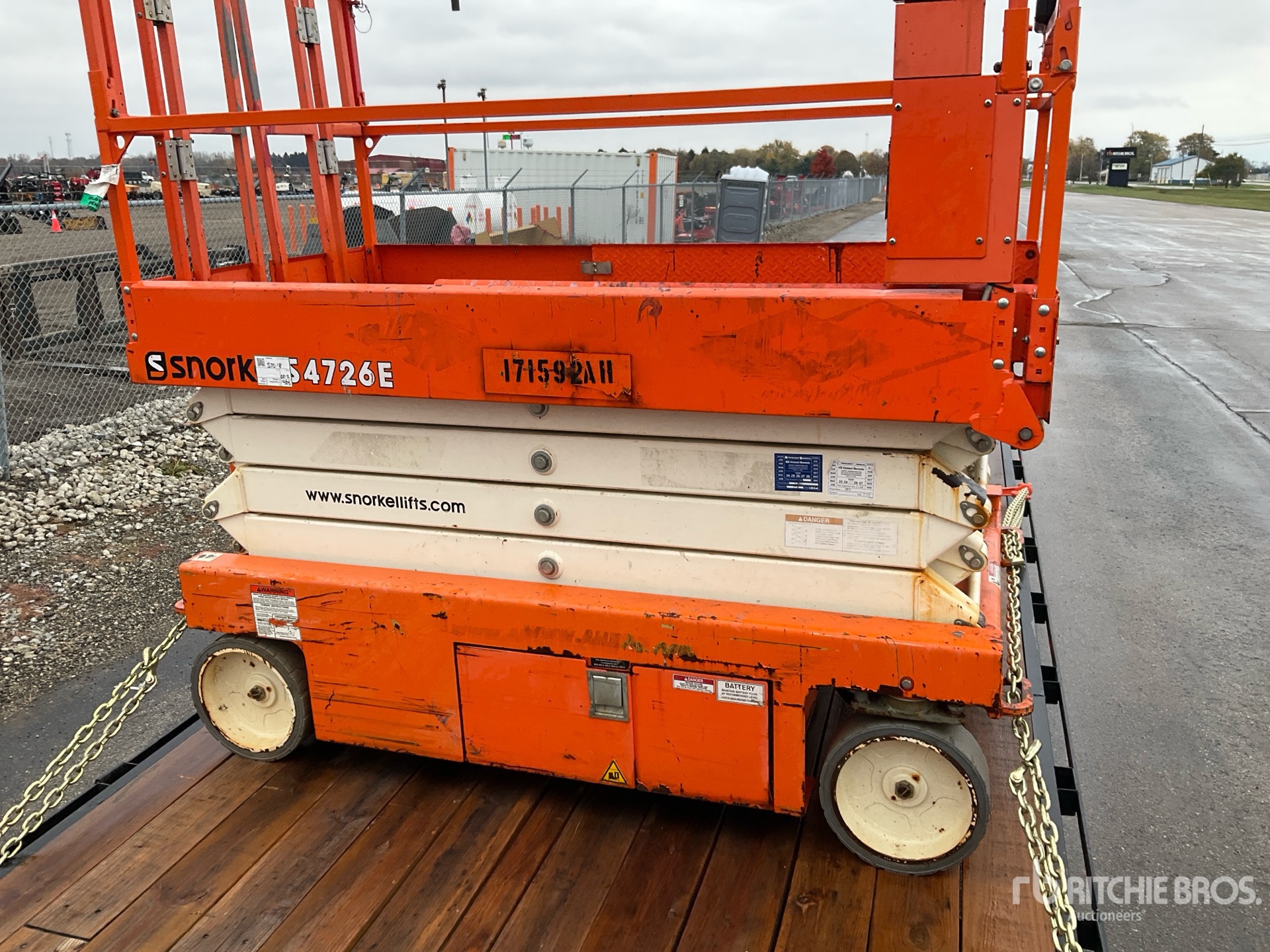 General Appearance with Featured Photo