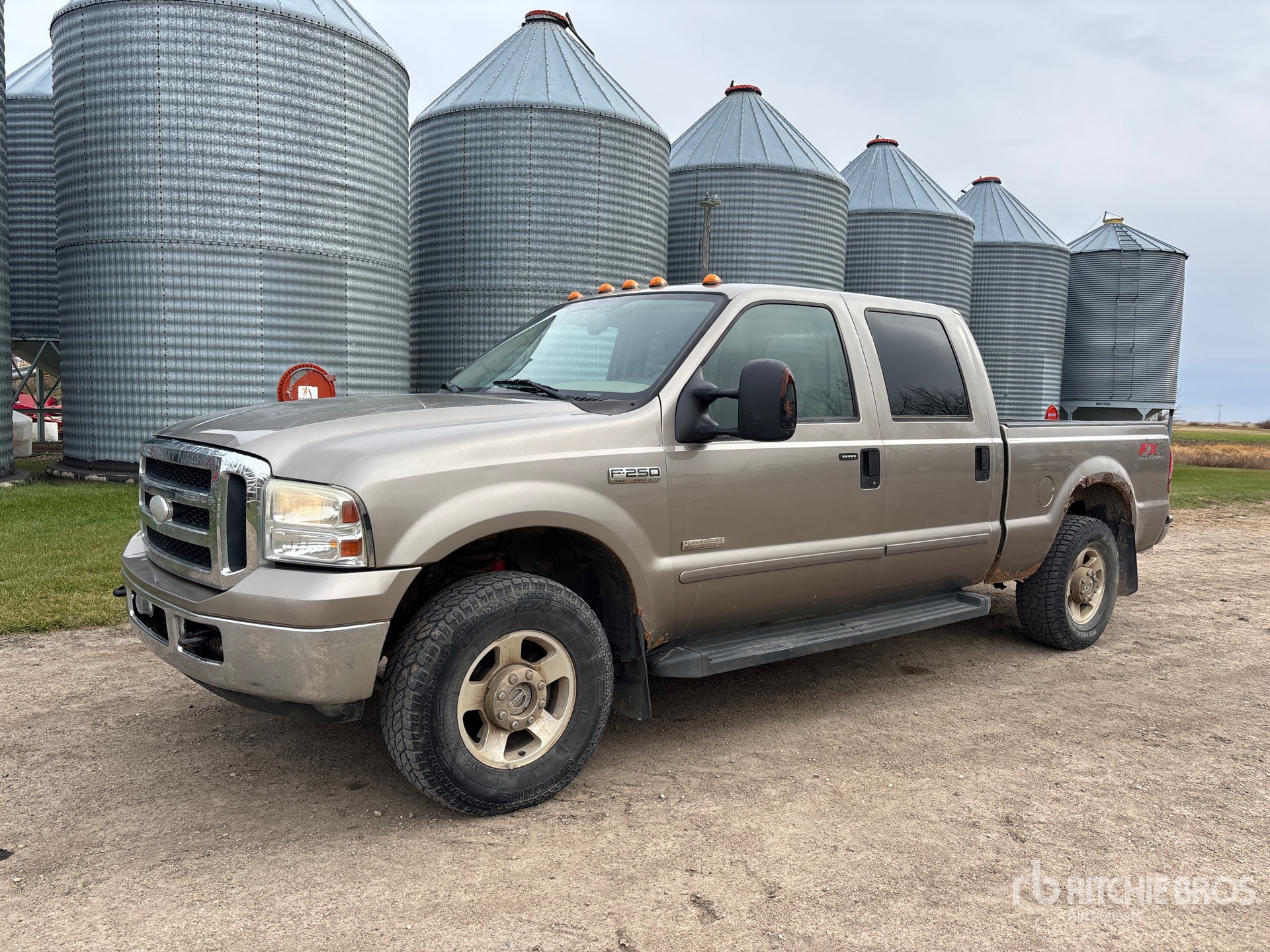 General Appearance with Featured Photo