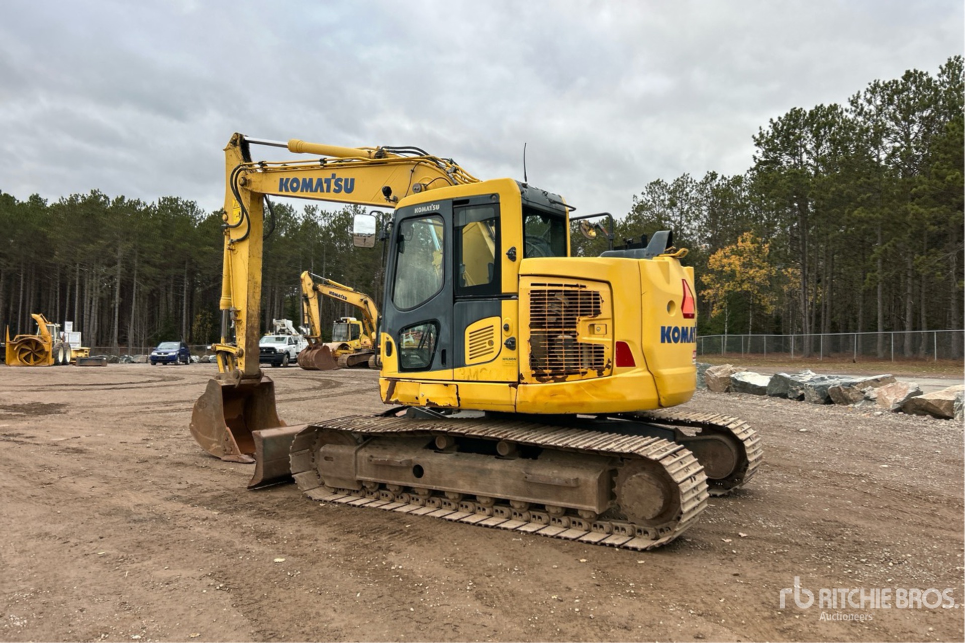 General Appearance with Picture, Left Rear Corner