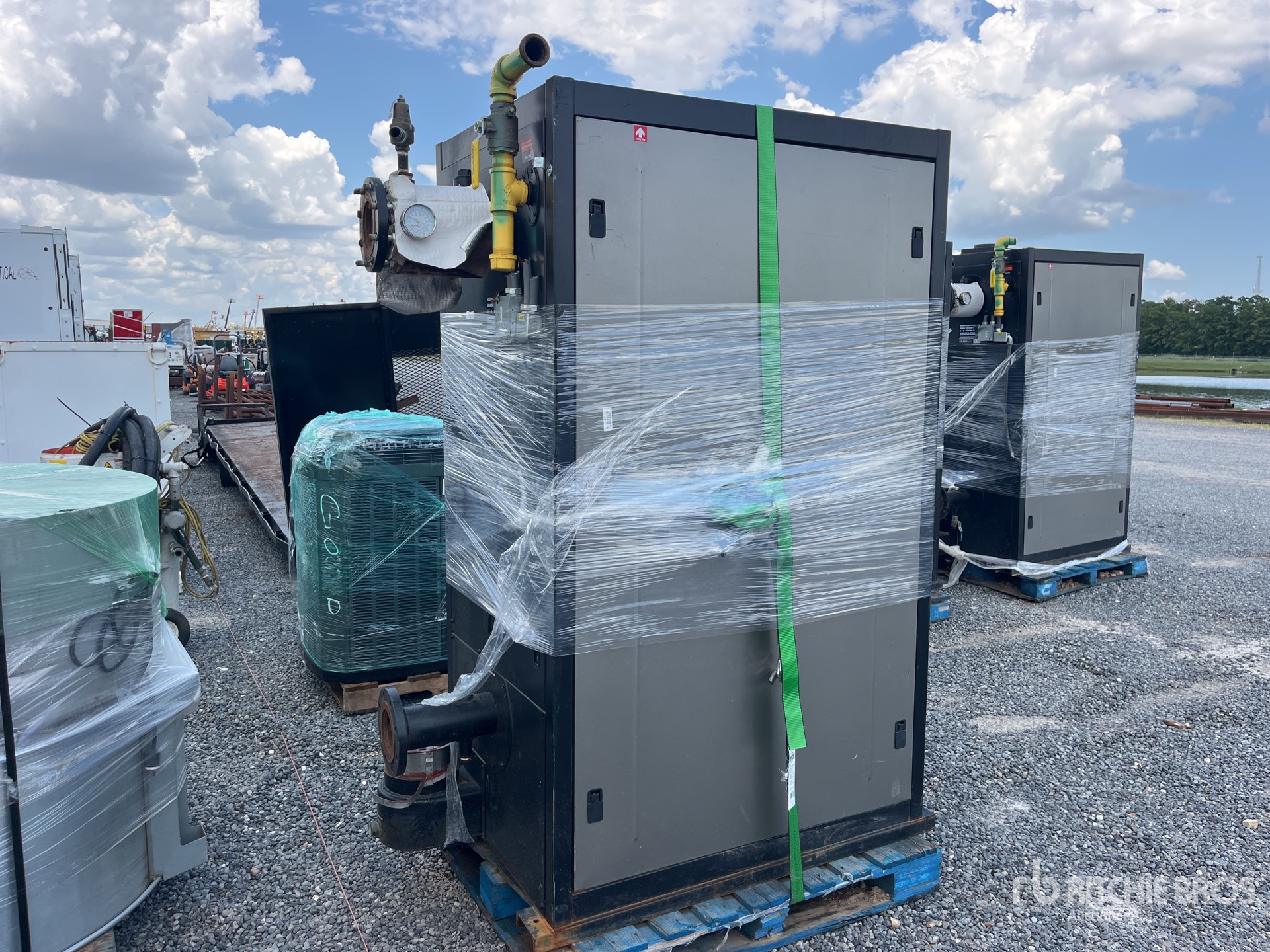 General Appearance with Imagen: esquina trasera derecha