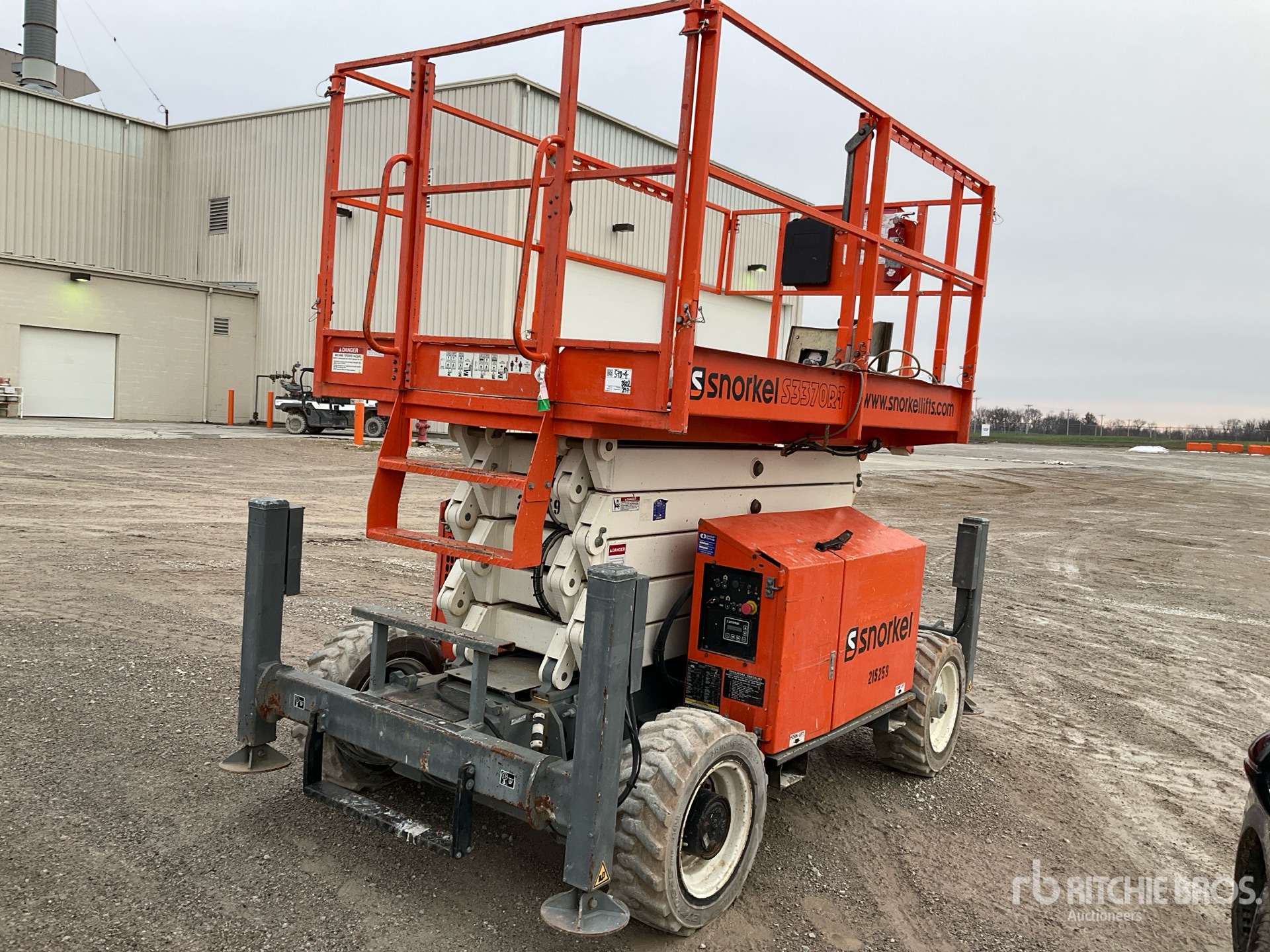 General Appearance with Featured Photo