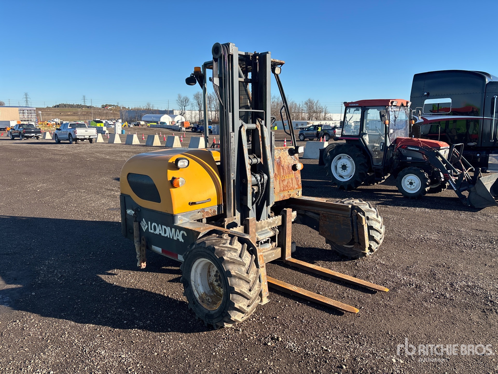 General Appearance with Picture, Right Front Corner