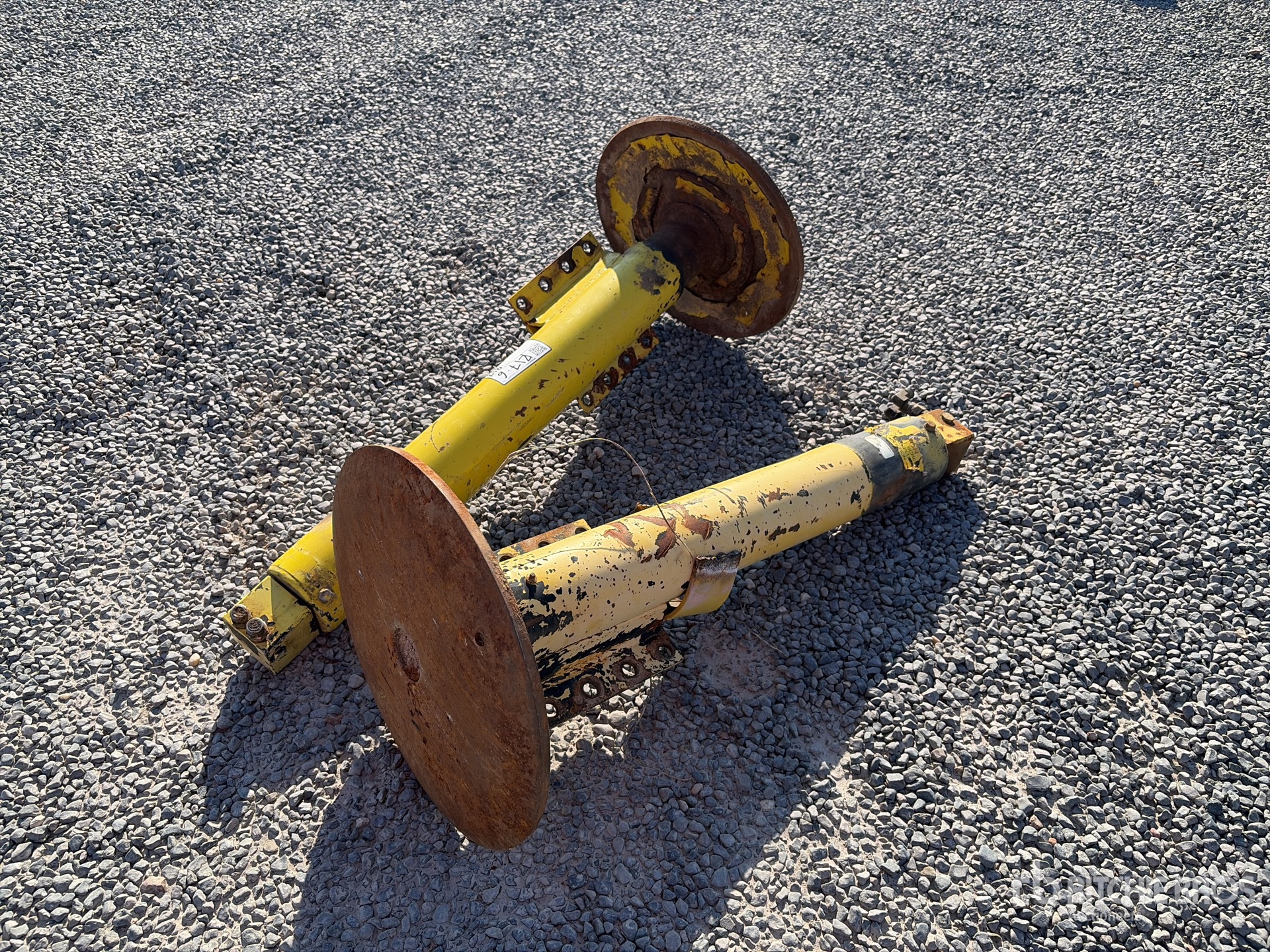 General Appearance with Bild, Ecke hinten links