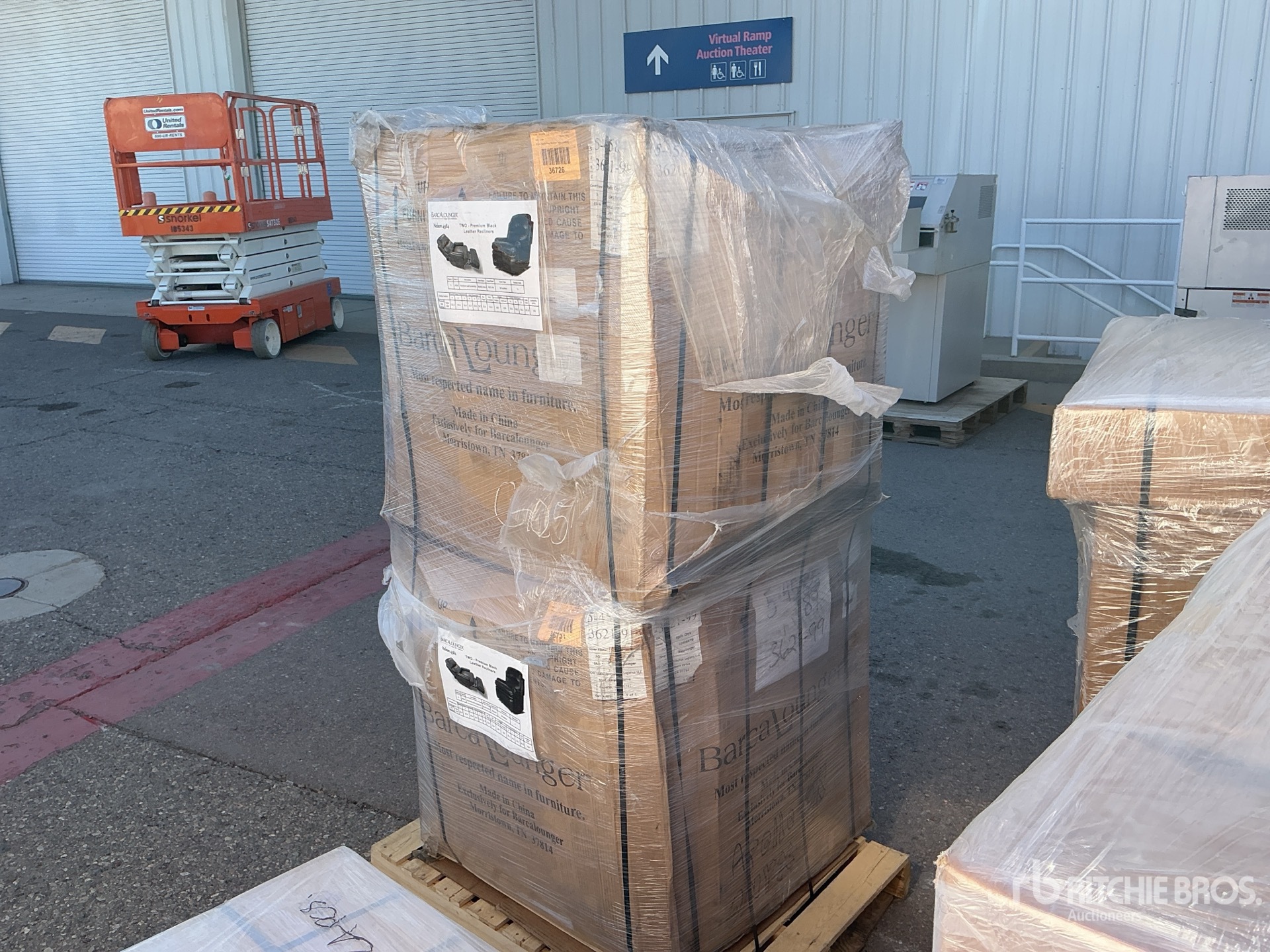 General Appearance with Picture, Left Rear Corner