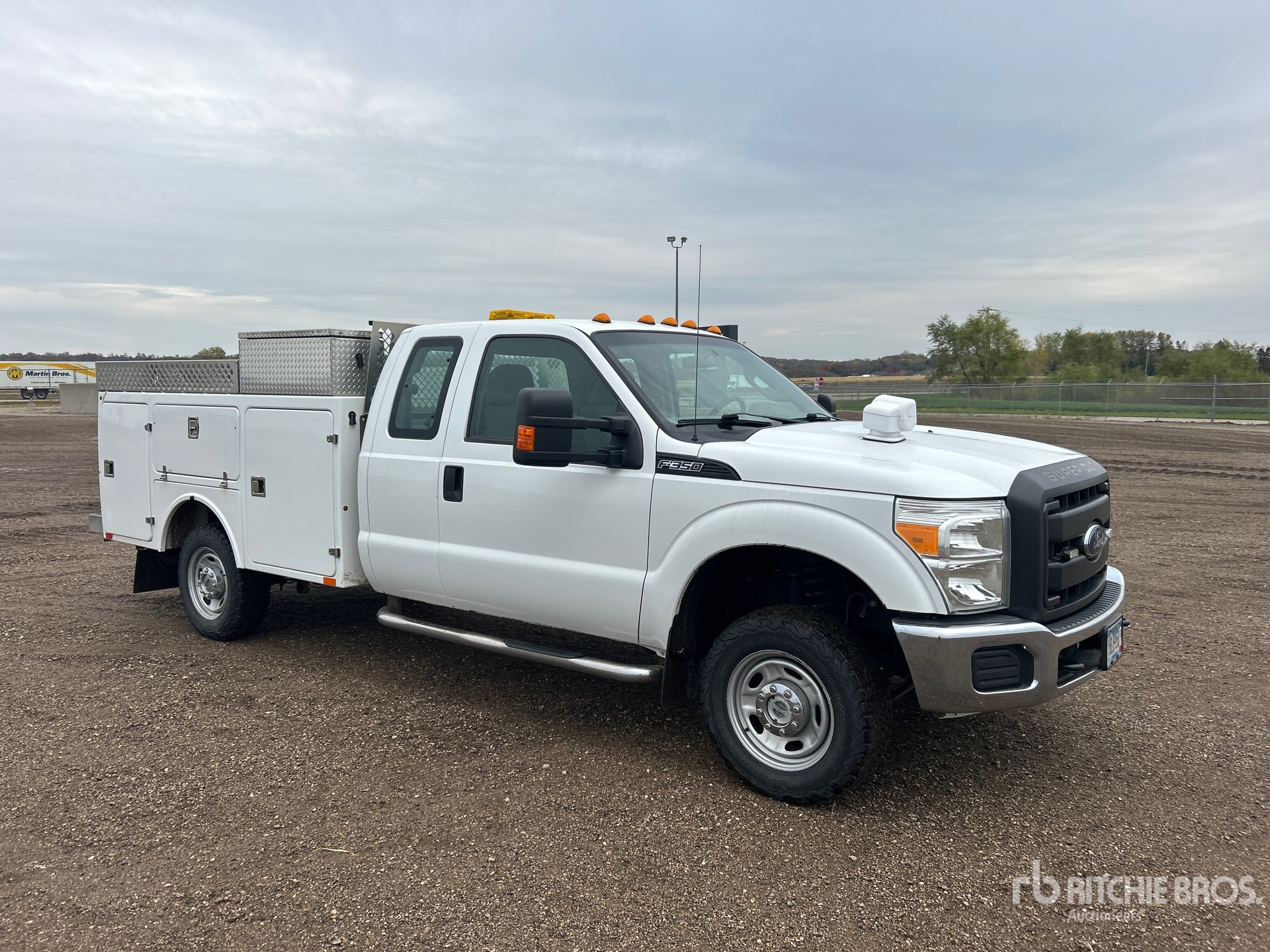 General Appearance with Bild, Ecke vorne rechts