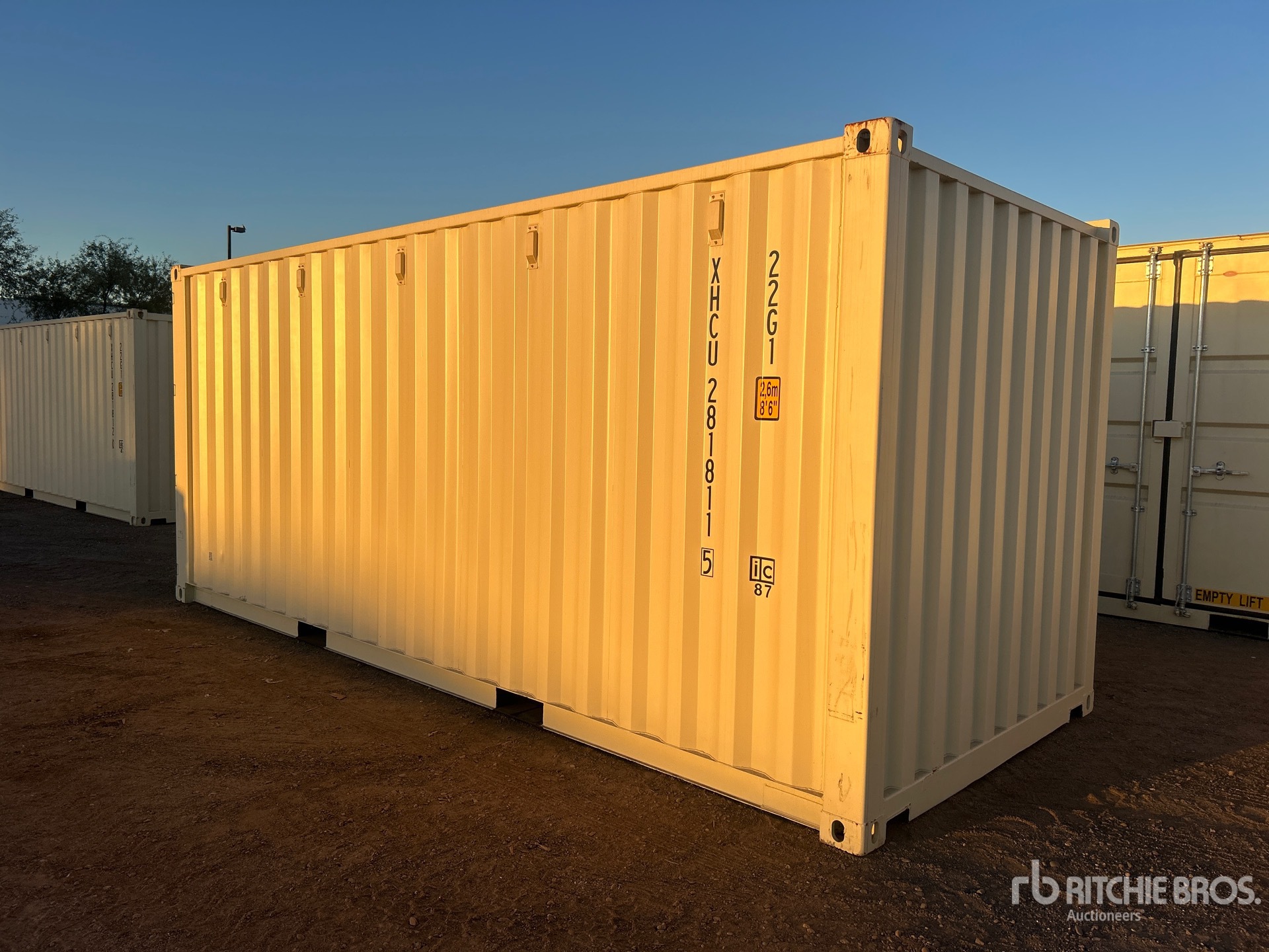 General Appearance with Picture, Right Front Corner