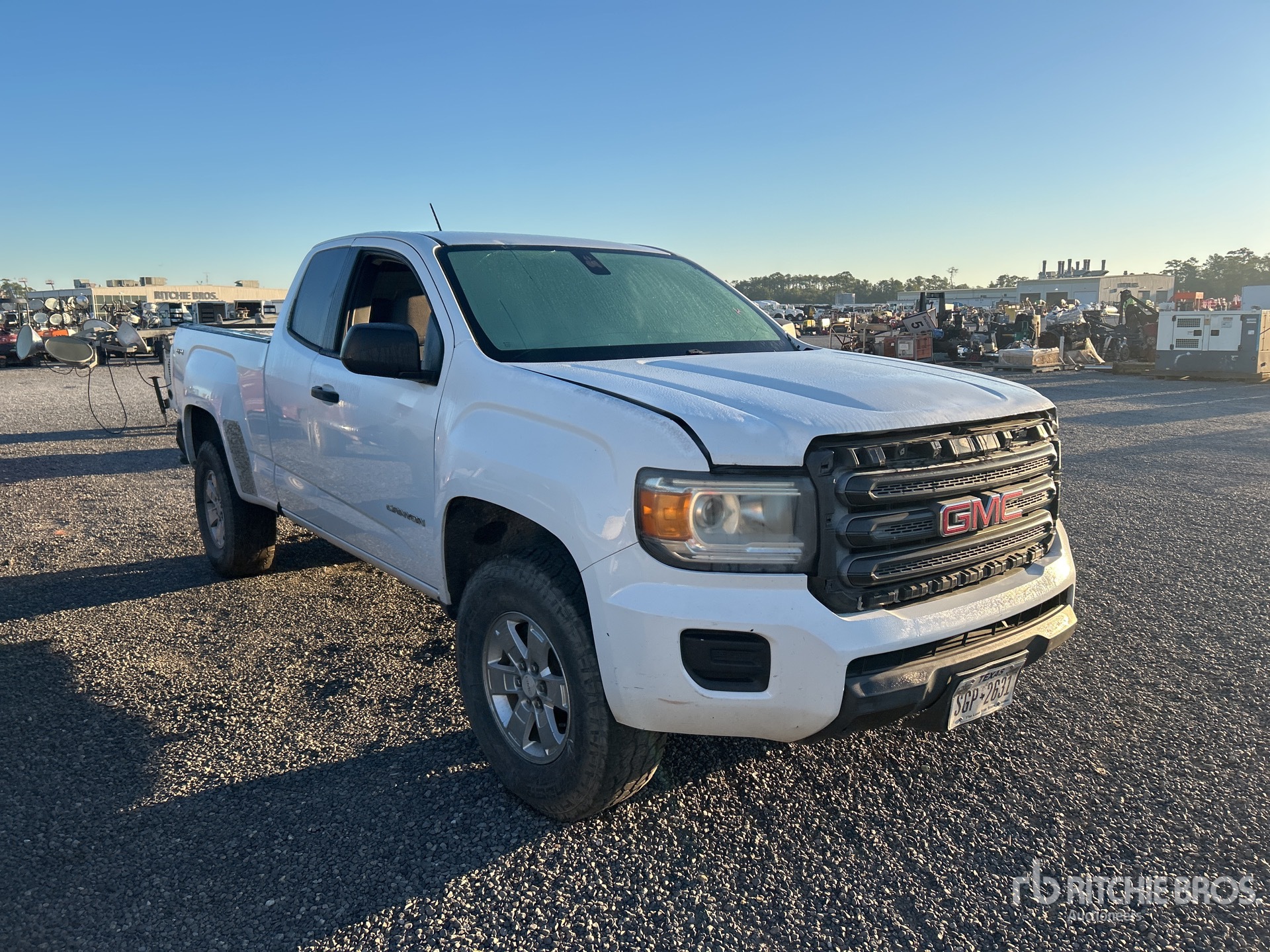 General Appearance with Image, coin avant droit