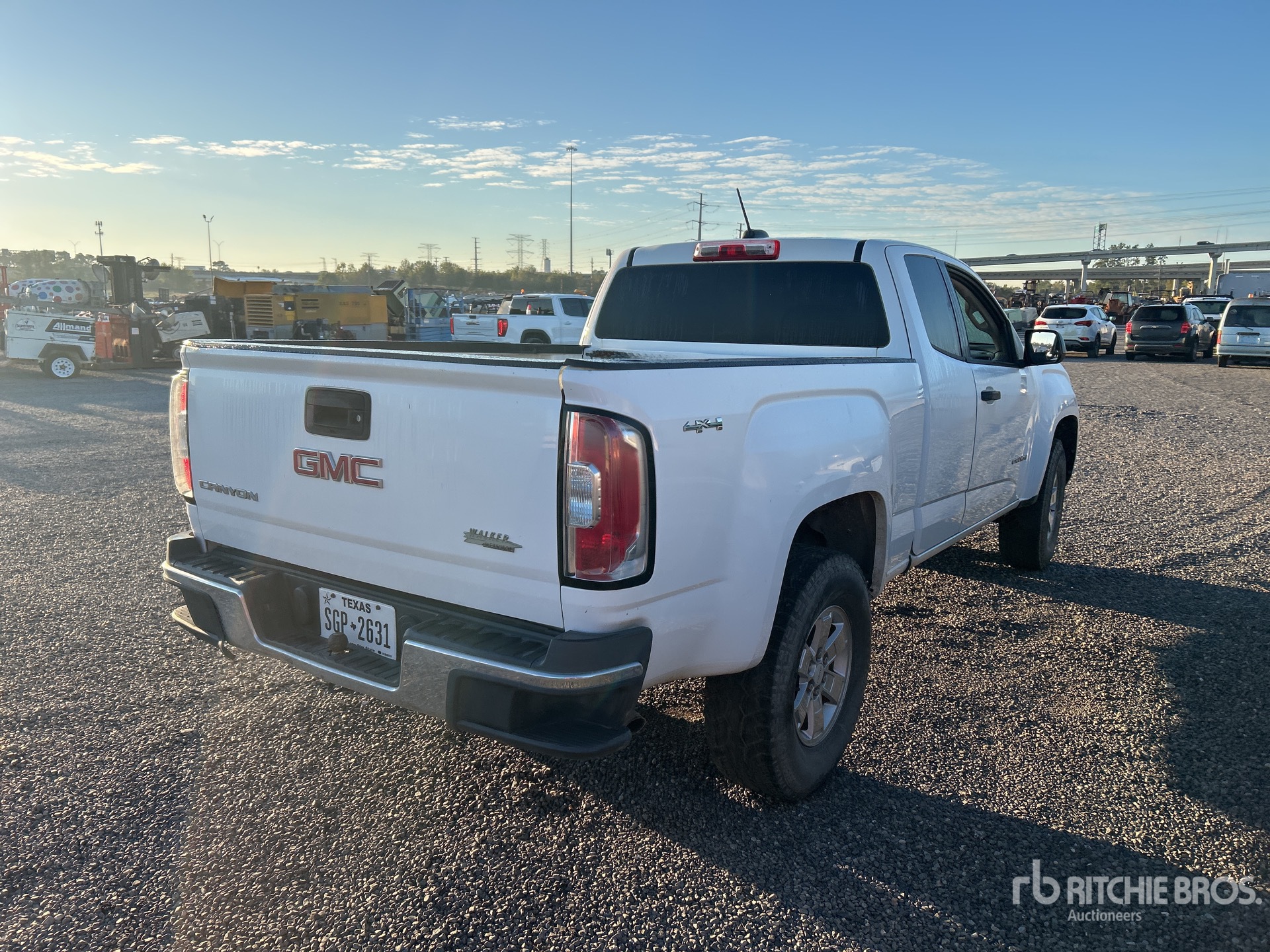 General Appearance with Image, coin arrière droit