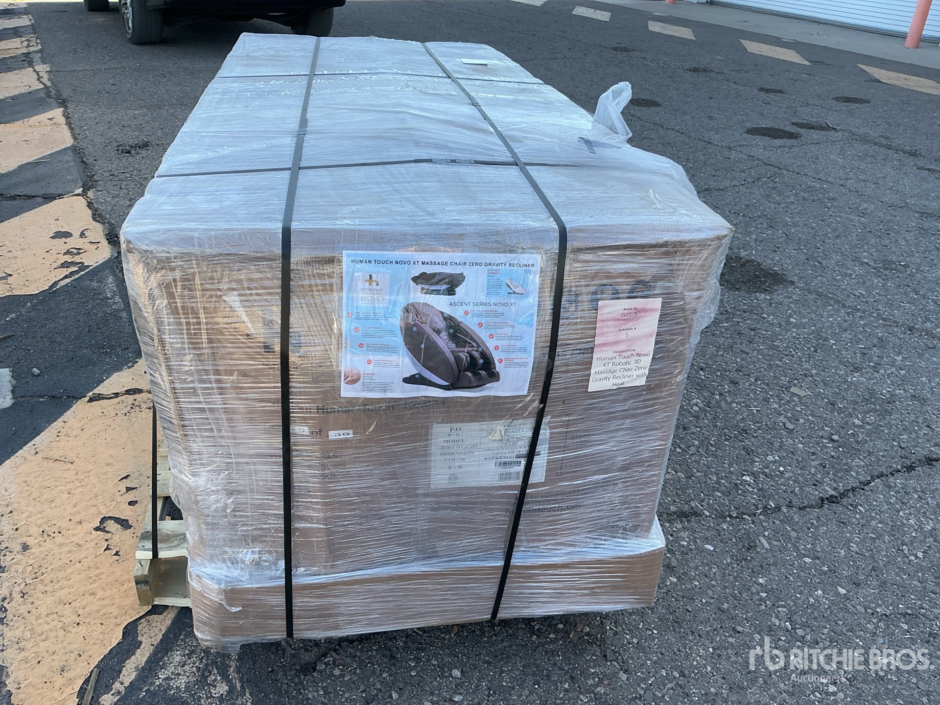 General Appearance with Bild, Ecke hinten links