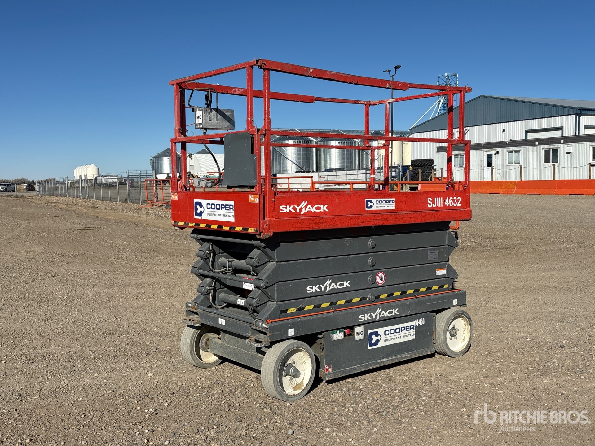 General Appearance with Image, coin avant gauche