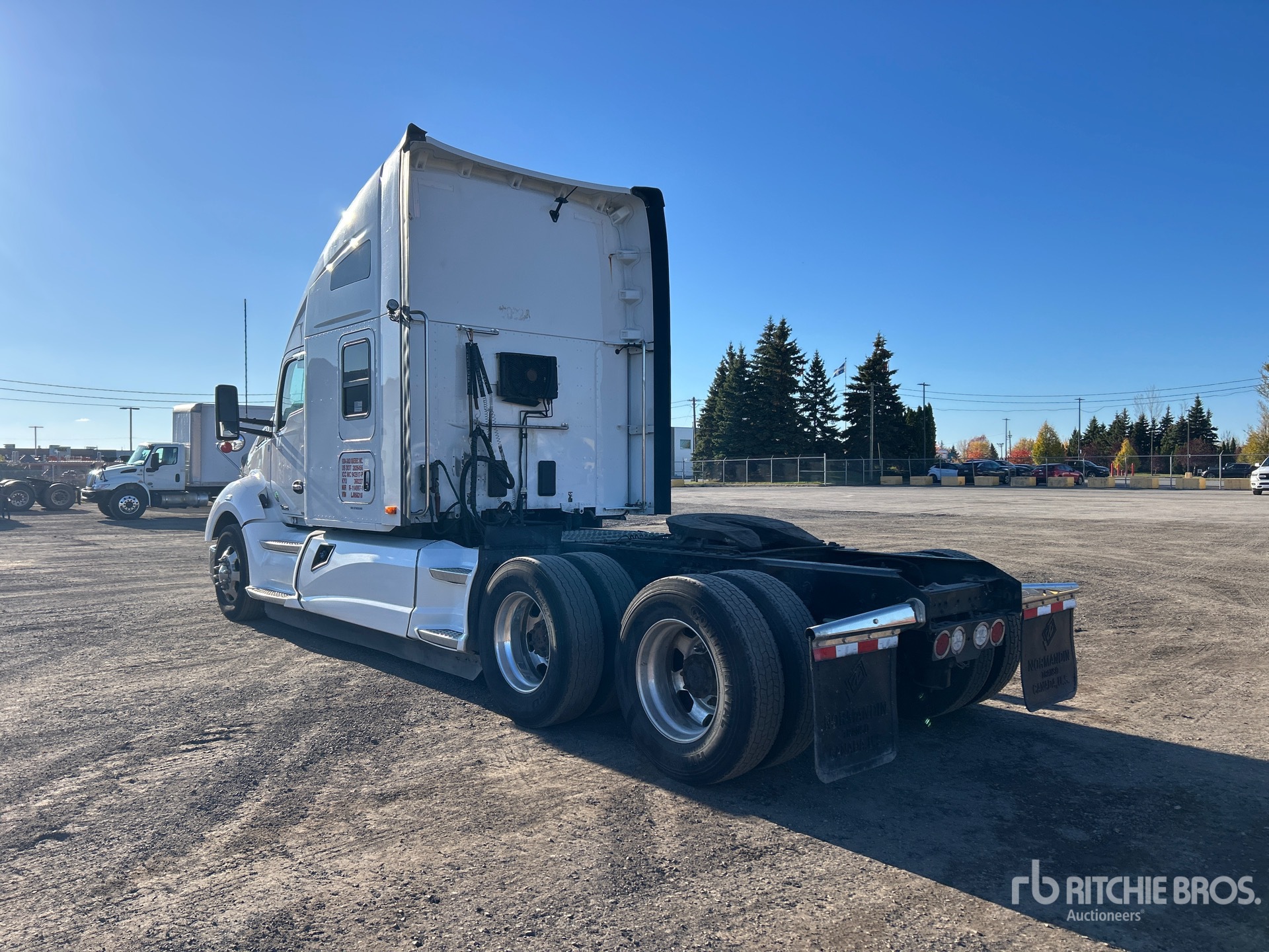 General Appearance with Imagen: esquina trasera izquierda