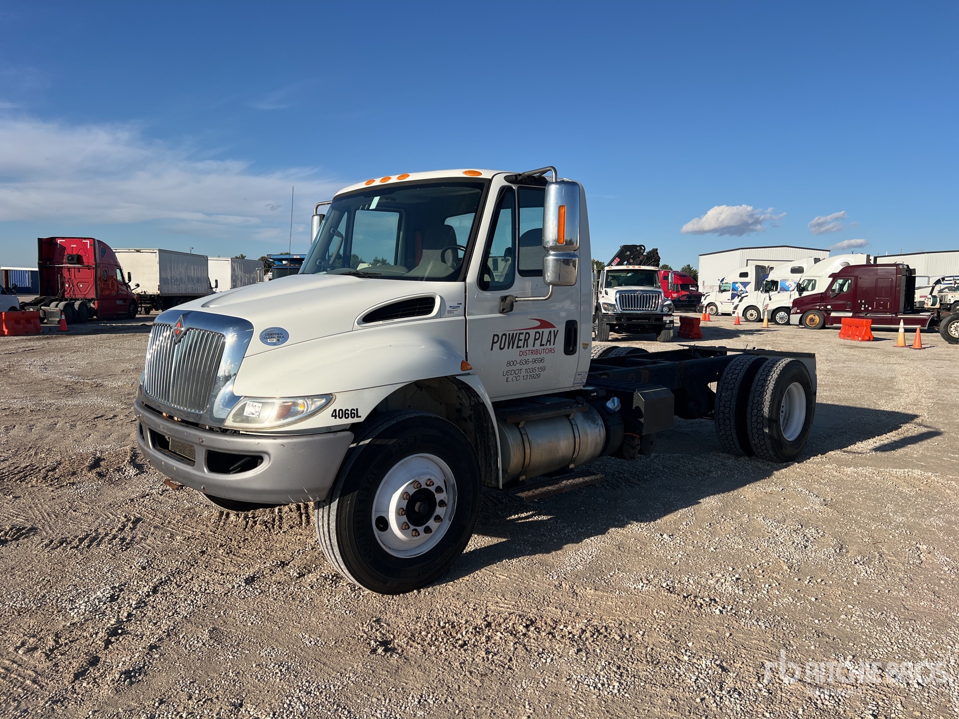 Aspect général with Image, coin avant gauche