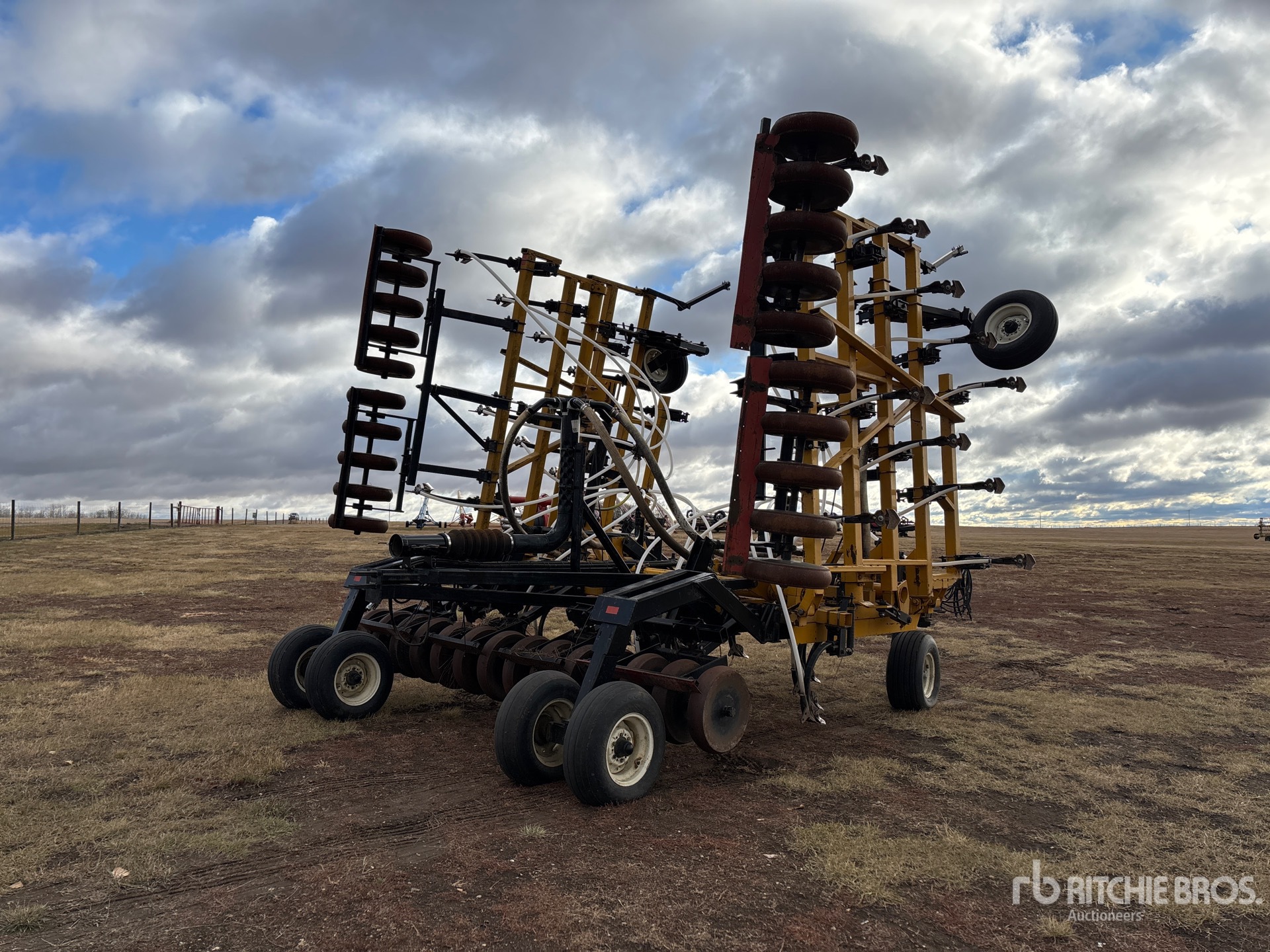 General Appearance with Bild, Ecke hinten rechts