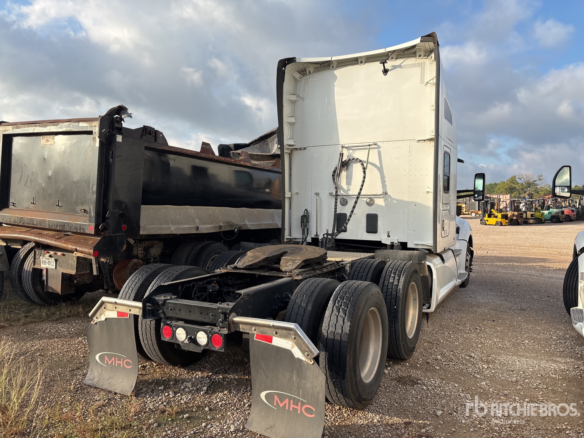 General Appearance with Imagen: esquina trasera derecha