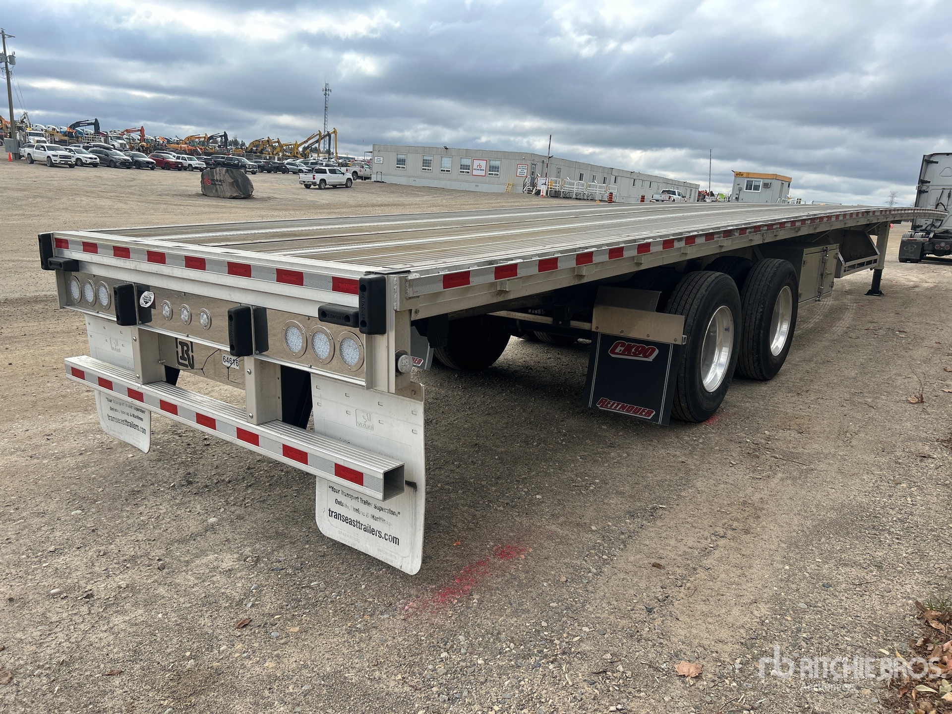 General Appearance with Bild, Ecke hinten rechts