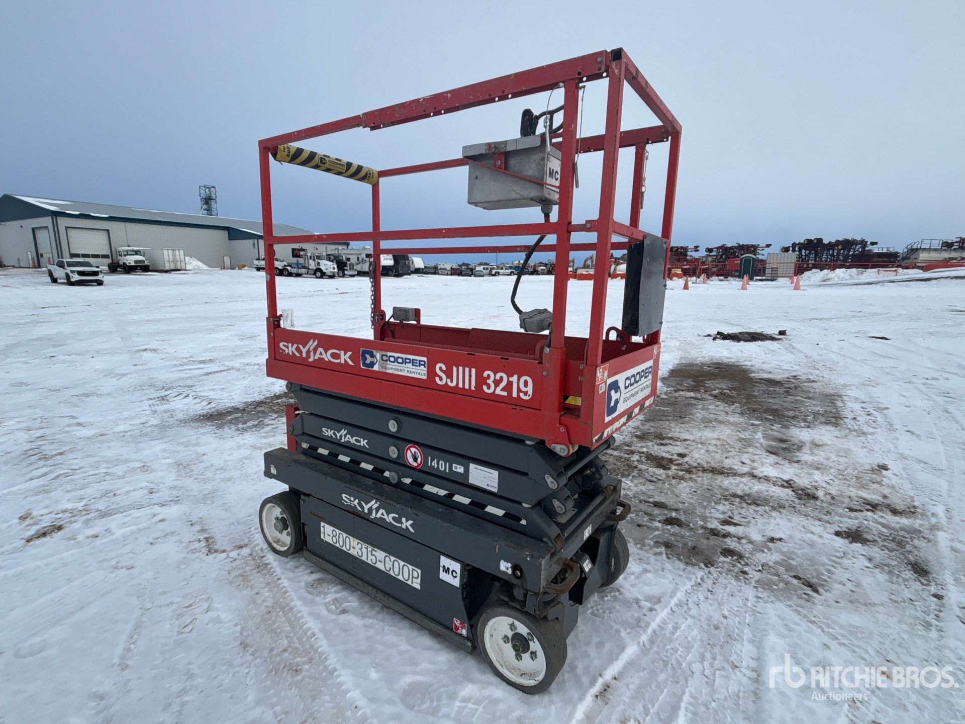 Aspect général with Image, coin avant droit
