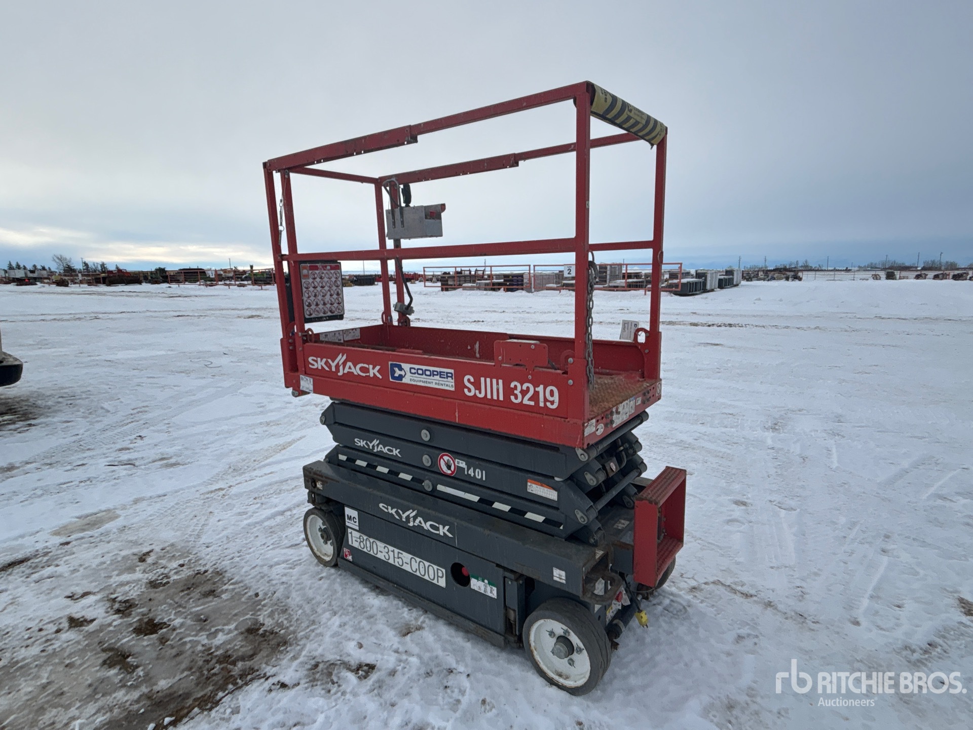 Aspect général with Image, coin arrière gauche