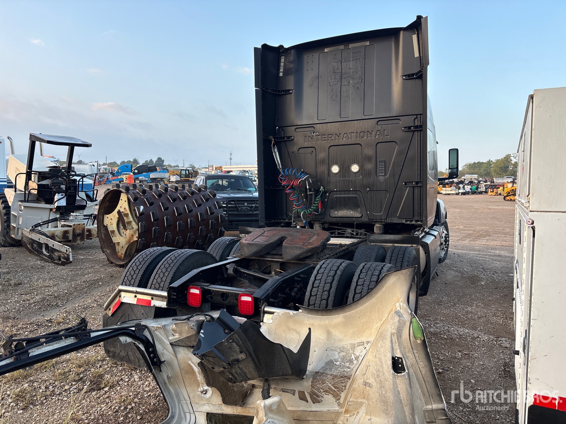 General Appearance with Imagen: esquina trasera derecha