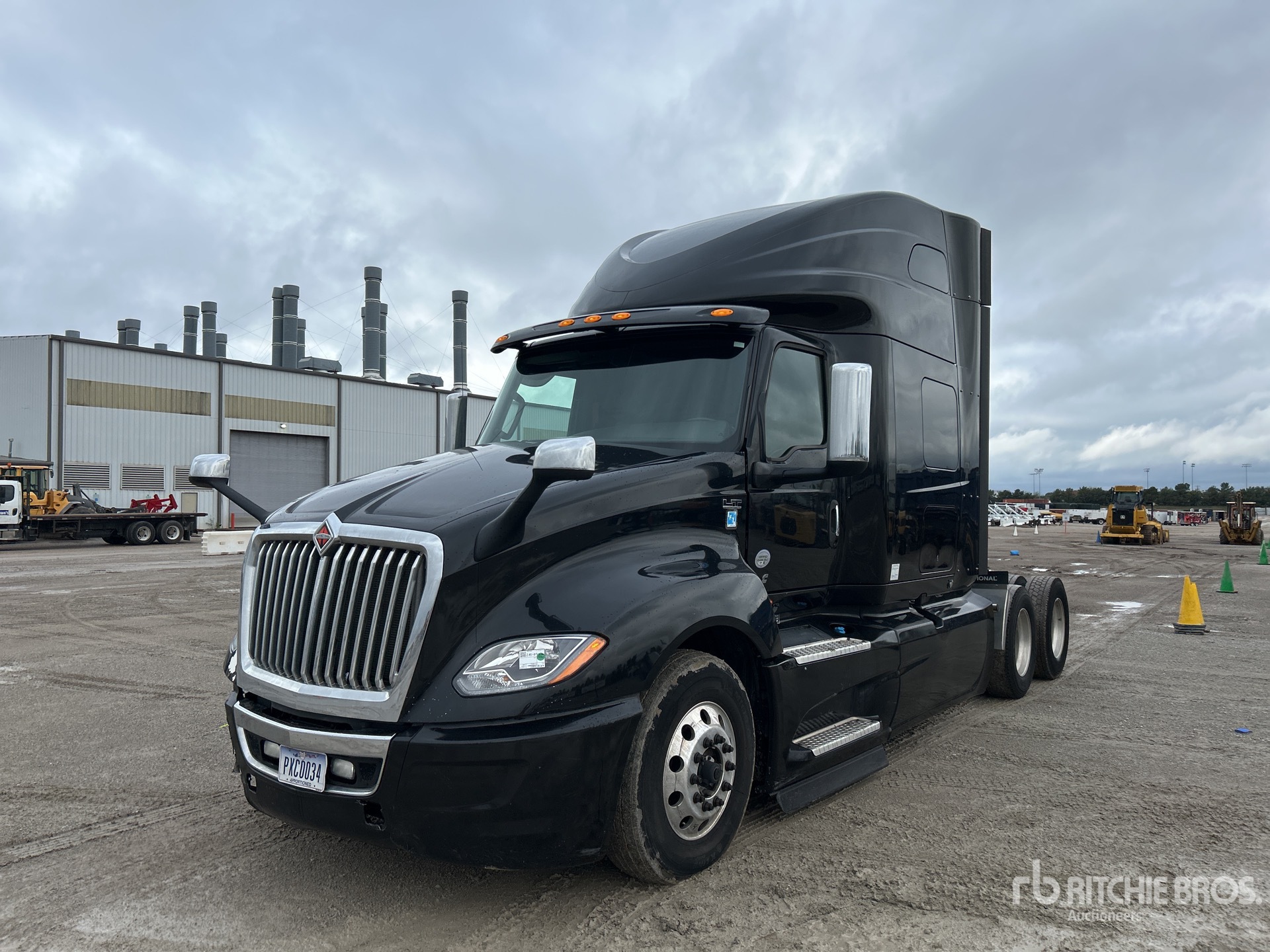 General Appearance with Picture, Left Front Corner