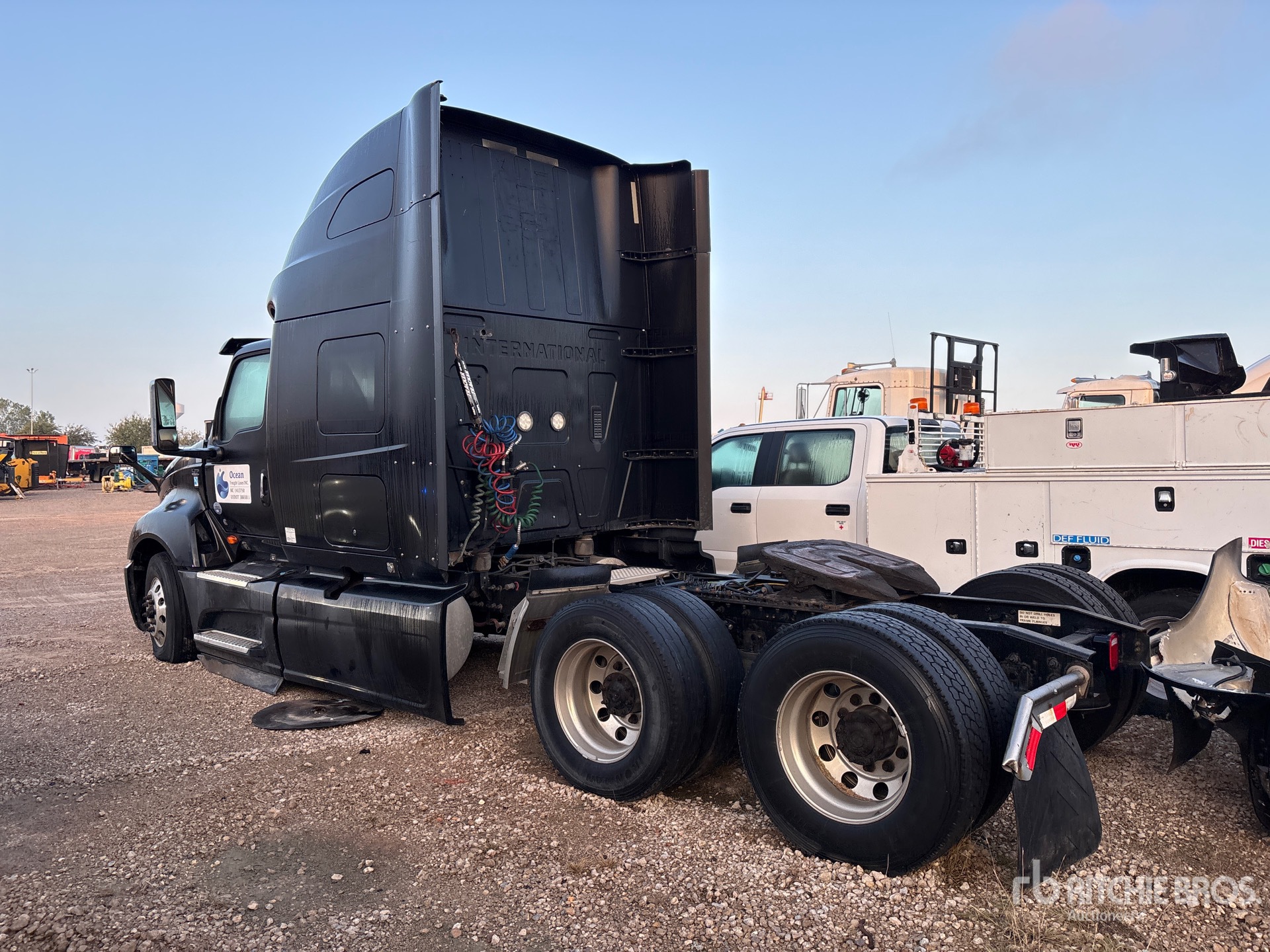 General Appearance with Imagen: esquina trasera izquierda