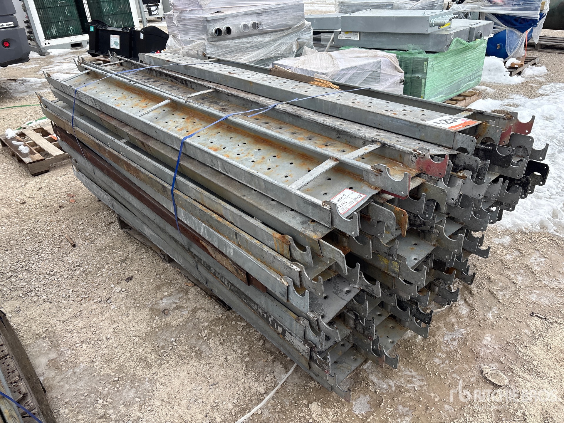 General Appearance with Bild, Ecke vorne rechts