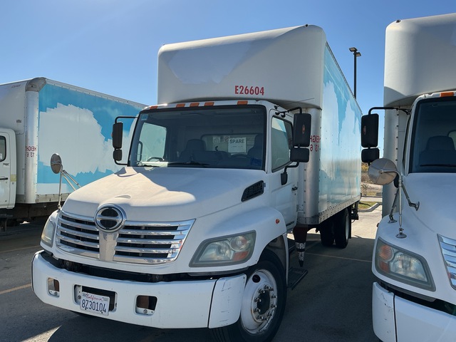 2010 Hino 258 4x2 Van Truck 2010 Hino 258 4x2 Van Truck