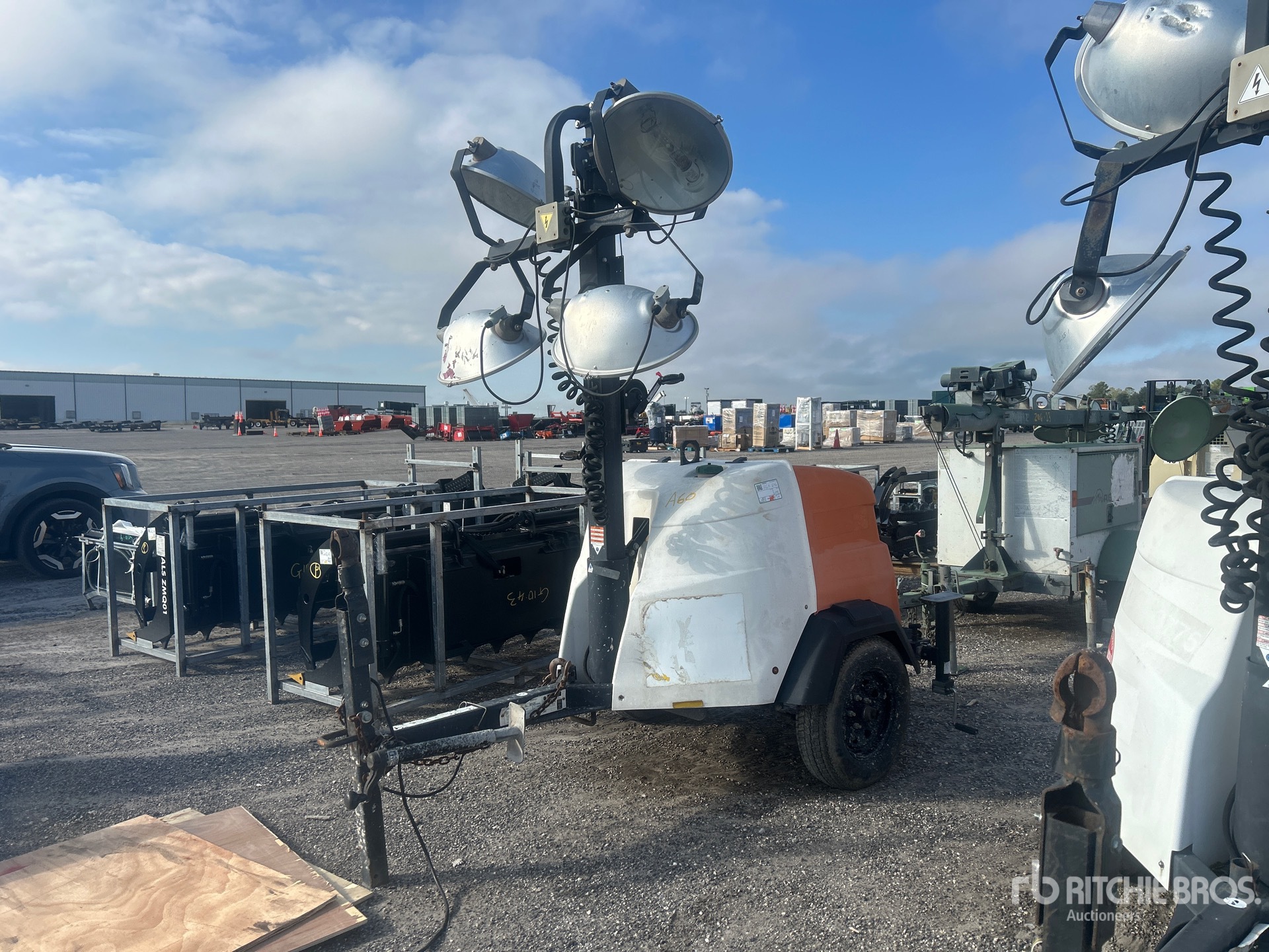 General Appearance with Image, coin avant gauche