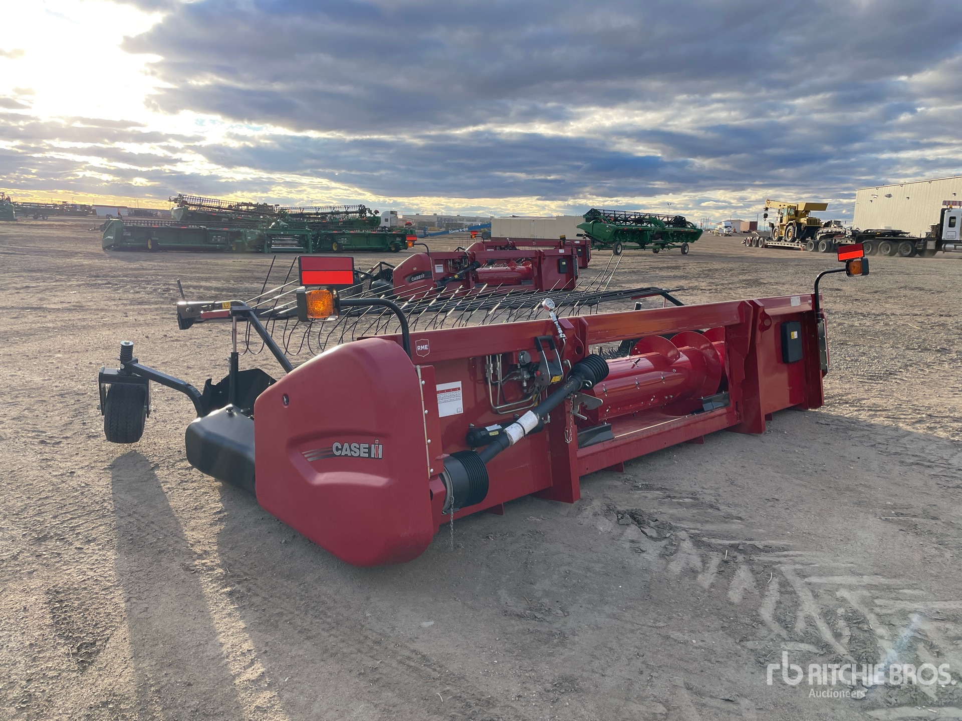 Aspect général with Image, coin arrière gauche