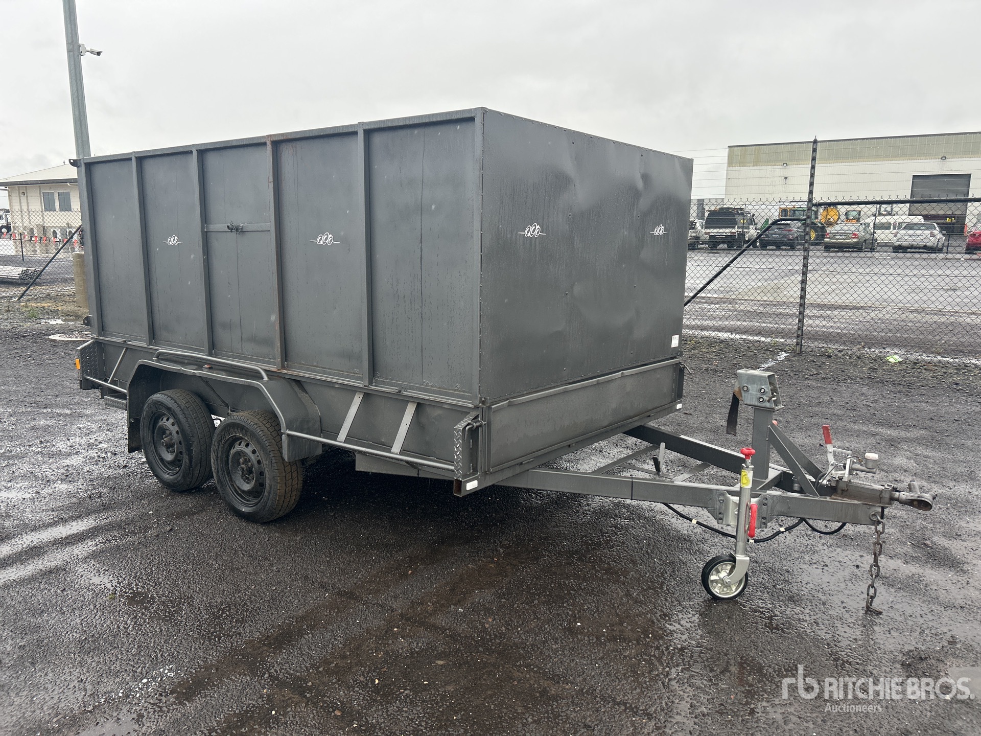 General Appearance with Picture, Left Front Corner