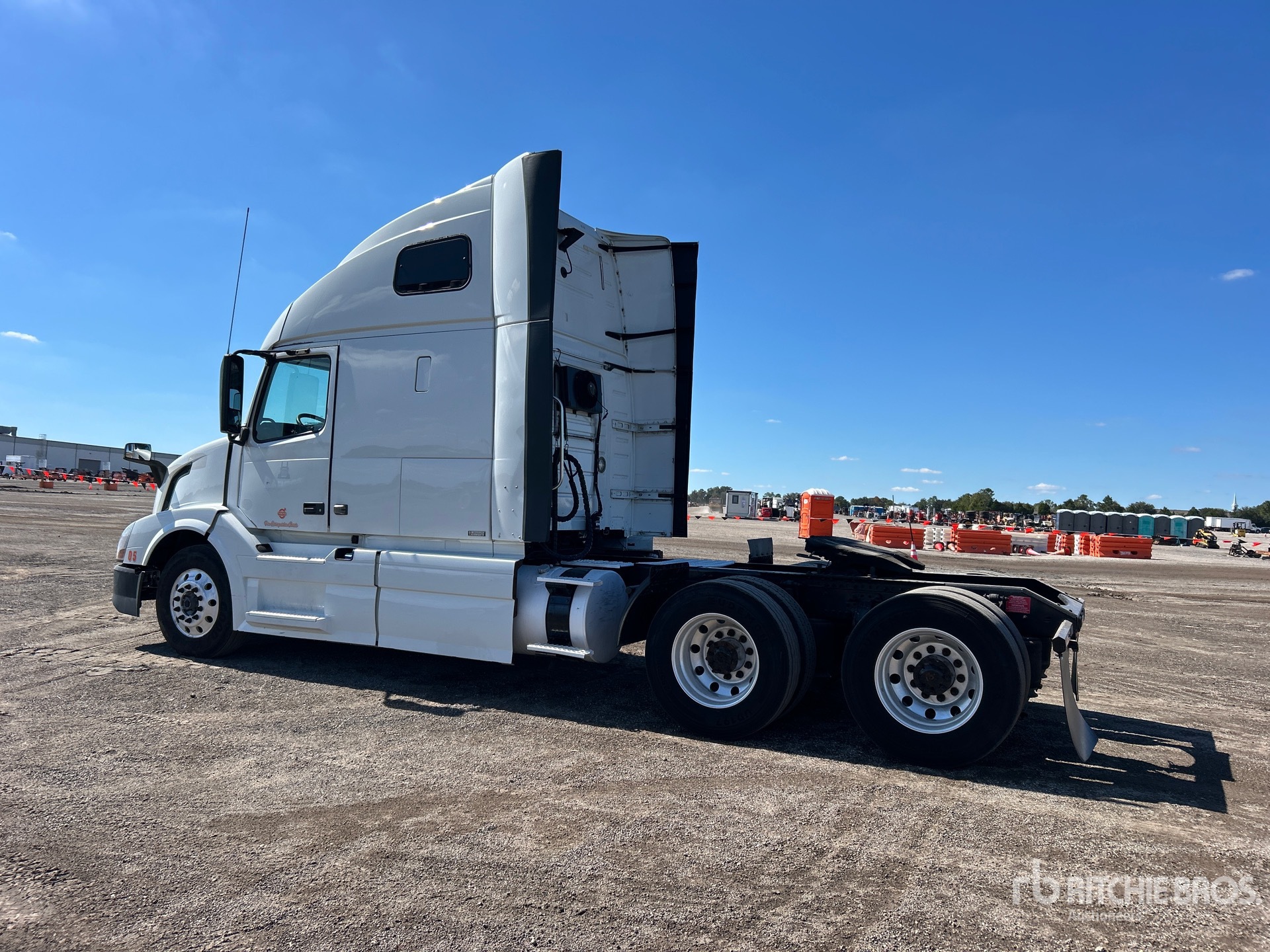 General Appearance with Zdjęcie, lewy dolny róg