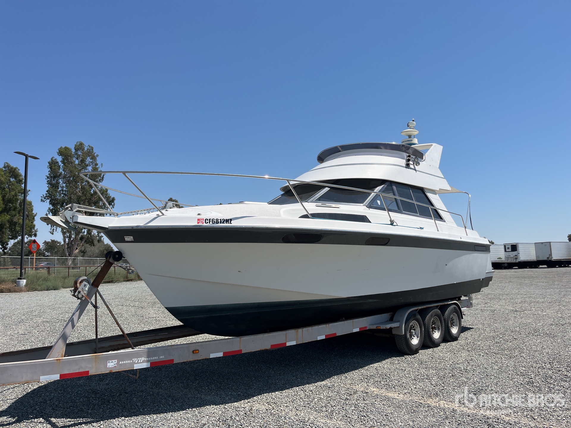 Aspect général with Image, coin avant gauche