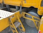 4 Underbody - Truck with 