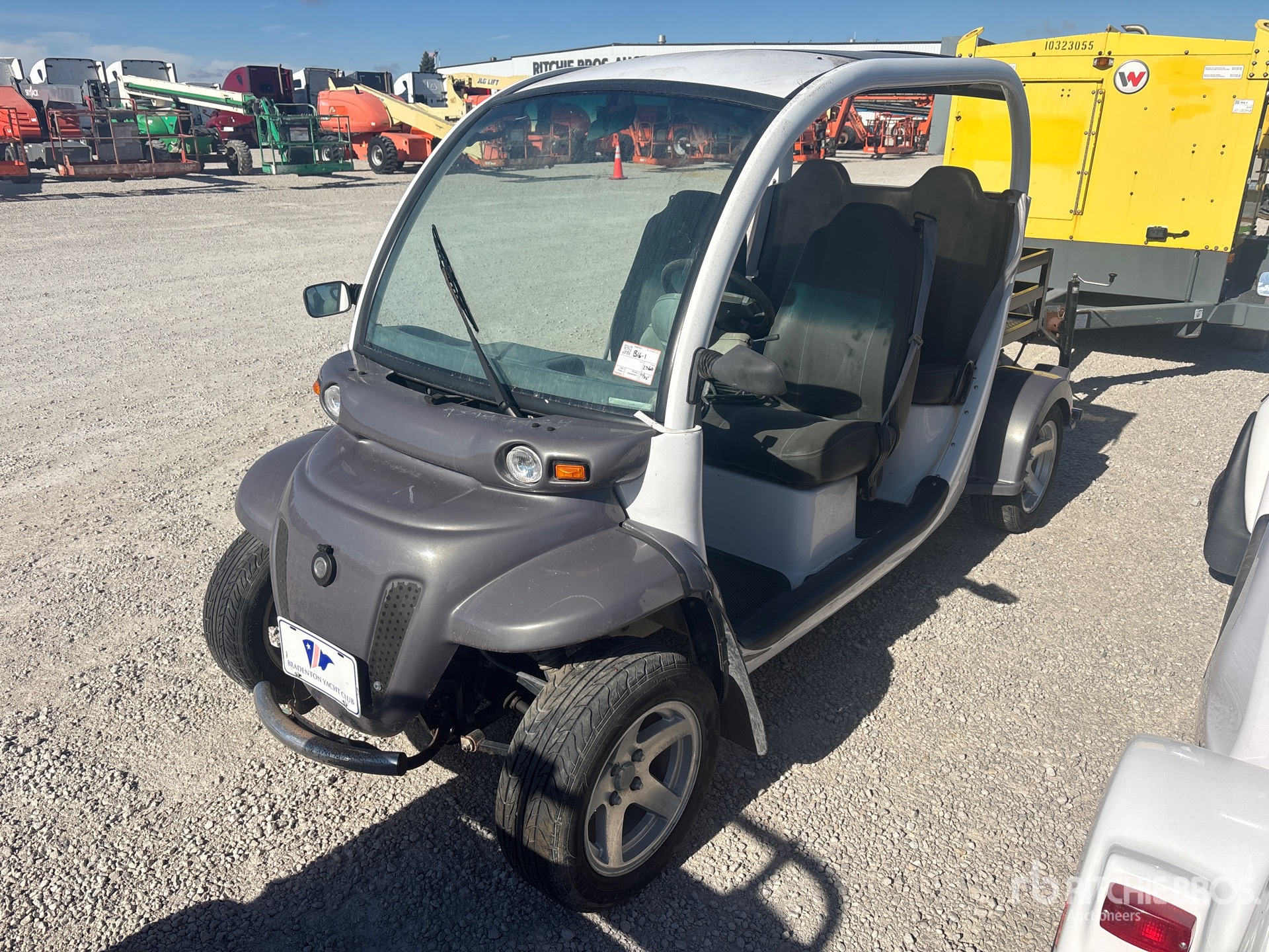 General Appearance with Picture, Left Front Corner