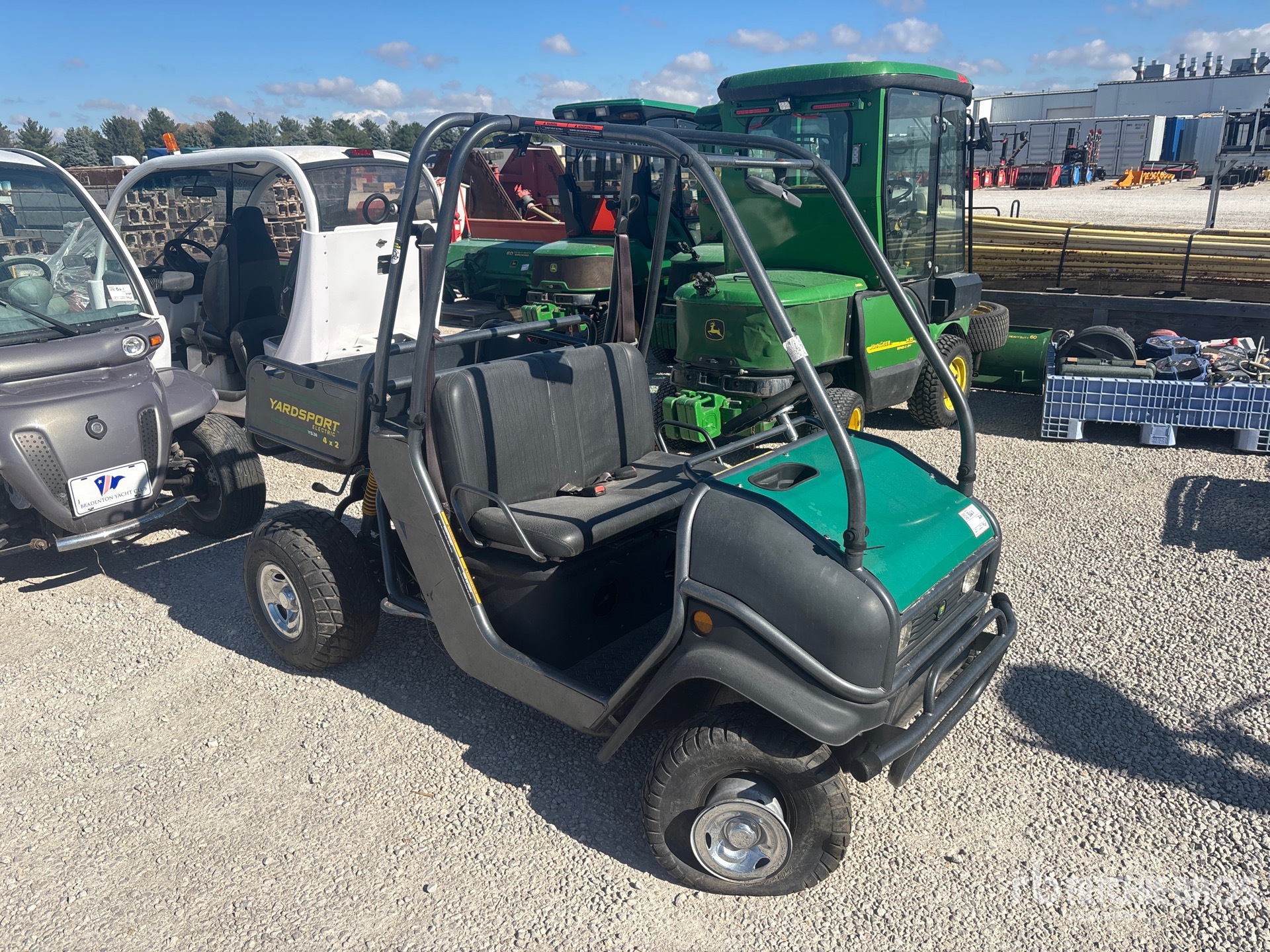 General Appearance with Picture, Right Front Corner