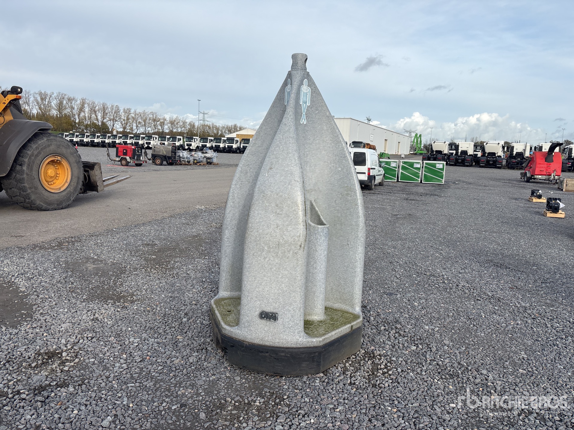 General Appearance with Picture, Left Front Corner