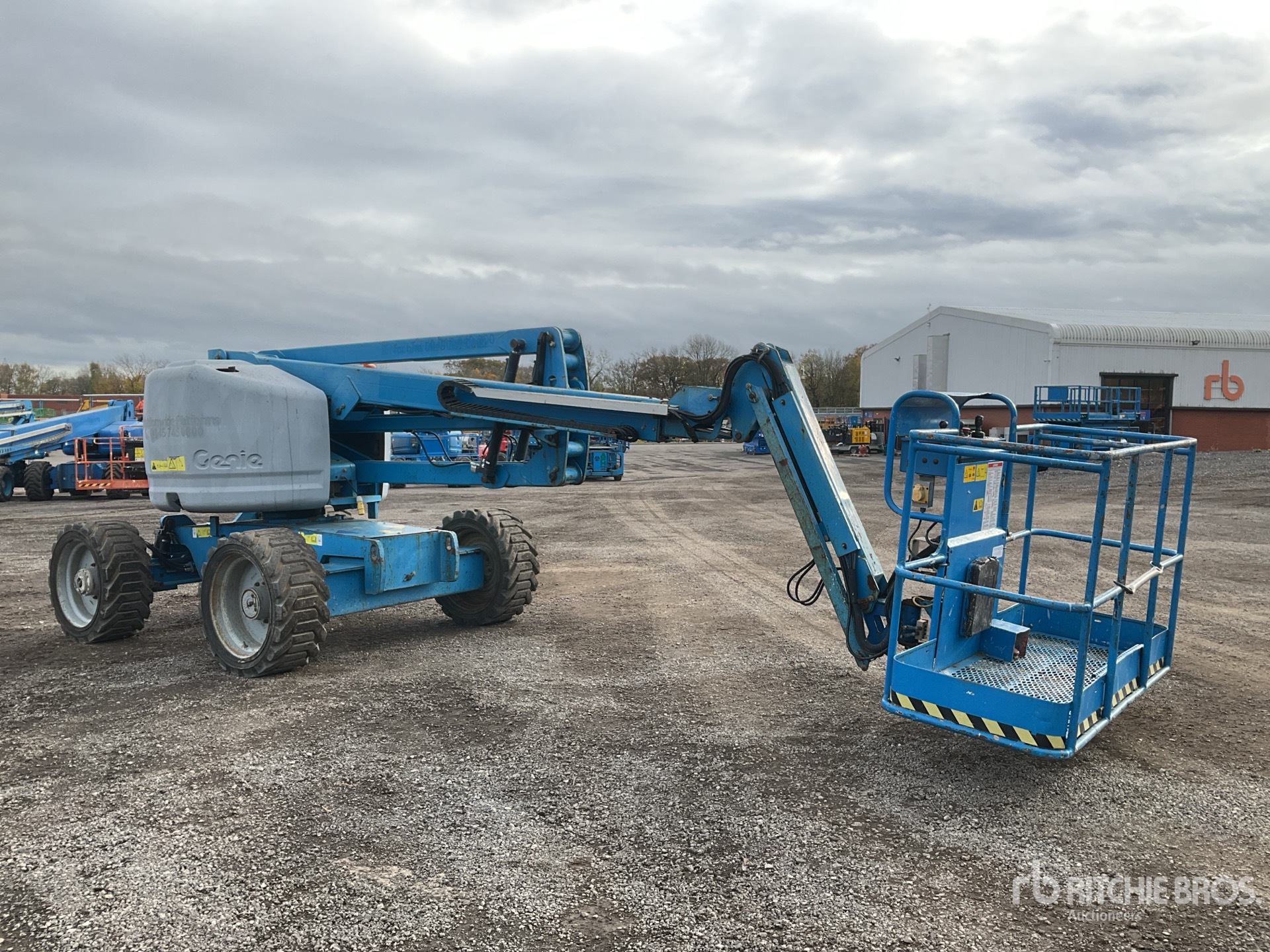 General Appearance with Picture, Right Front Corner