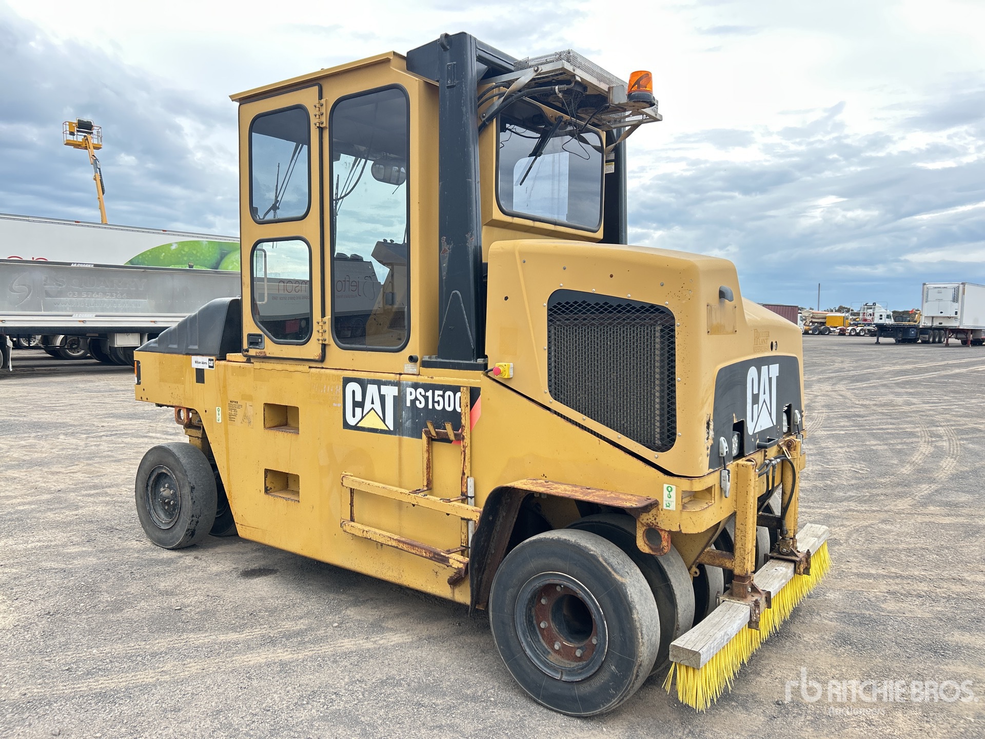 General Appearance with Picture, Left Rear Corner