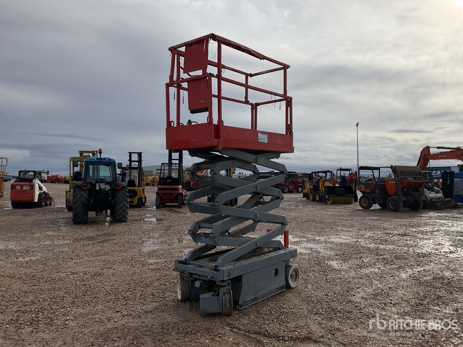 General Appearance with Imagen: esquina trasera derecha