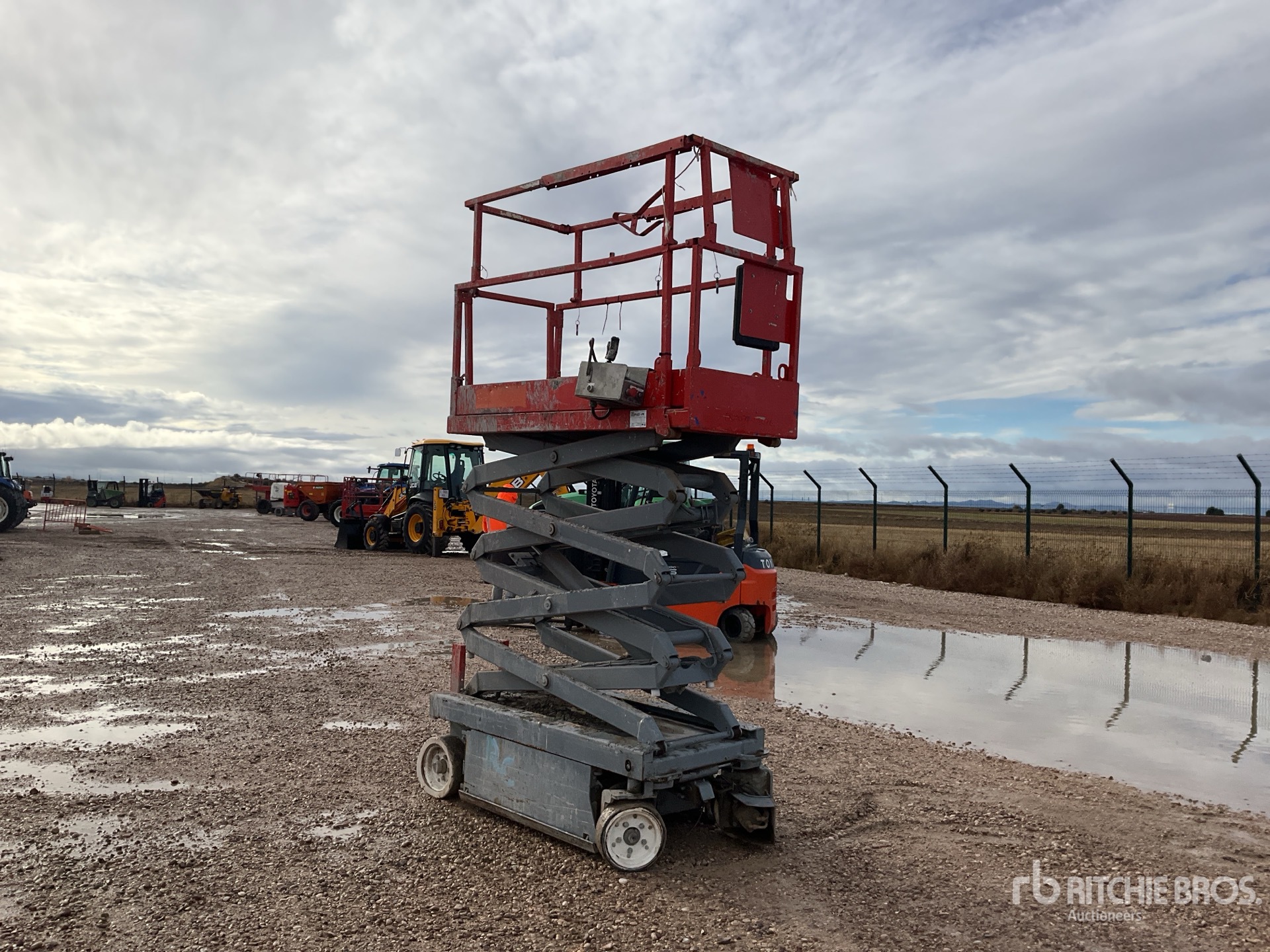 General Appearance with Imagen: esquina trasera izquierda