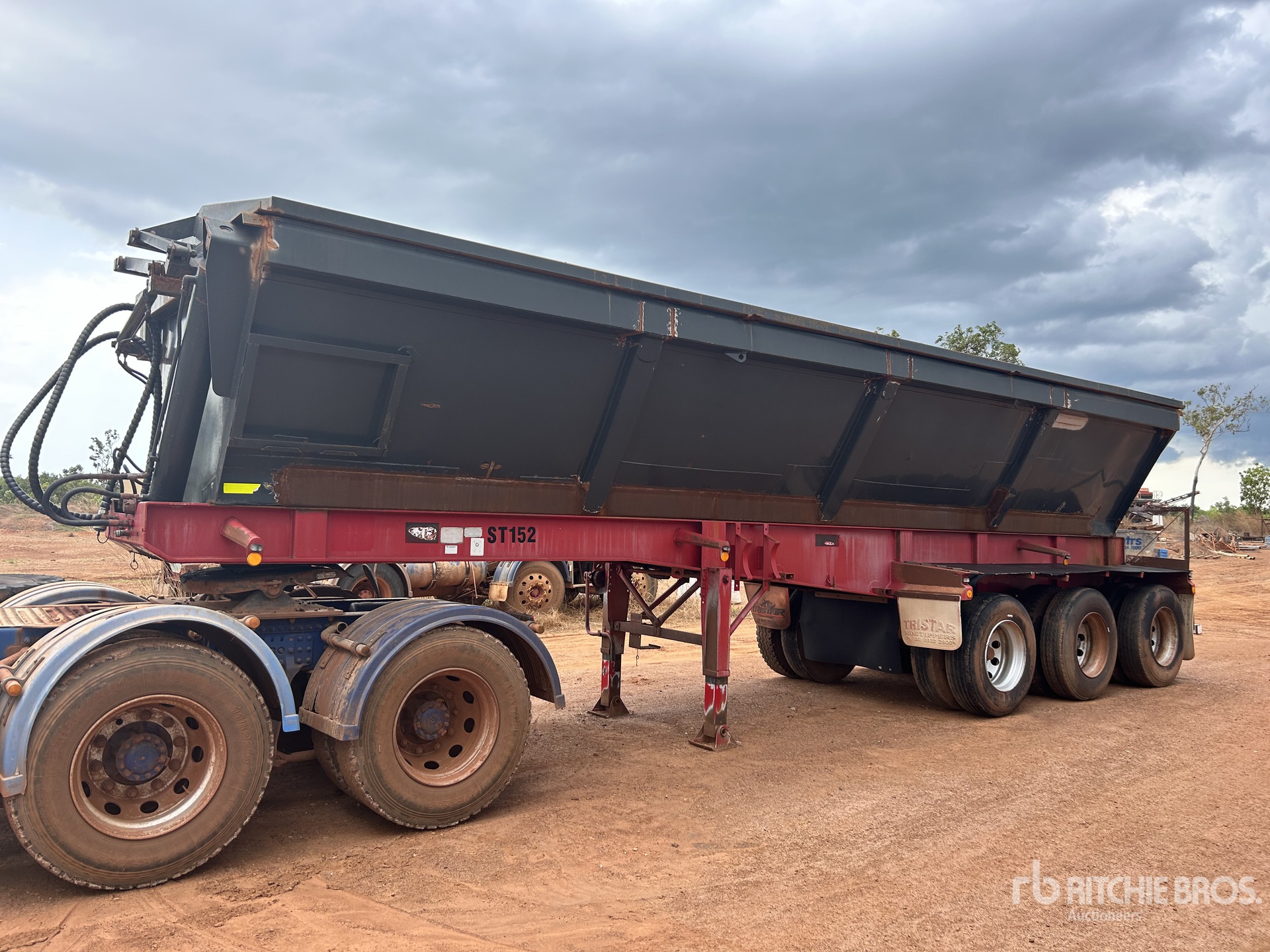 General Appearance with Imagen: esquina delantera izquierda