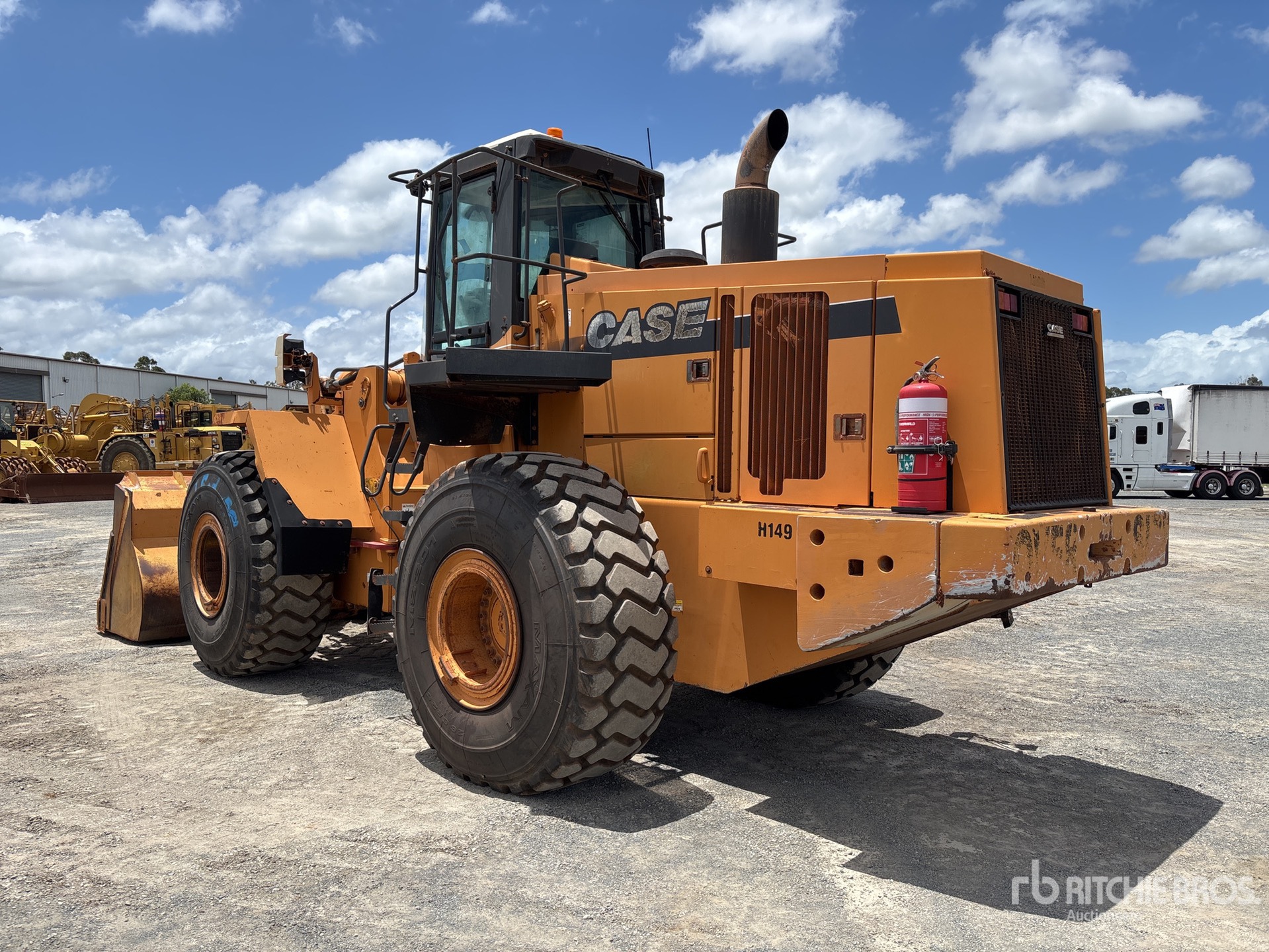 General Appearance with Picture, Left Rear Corner