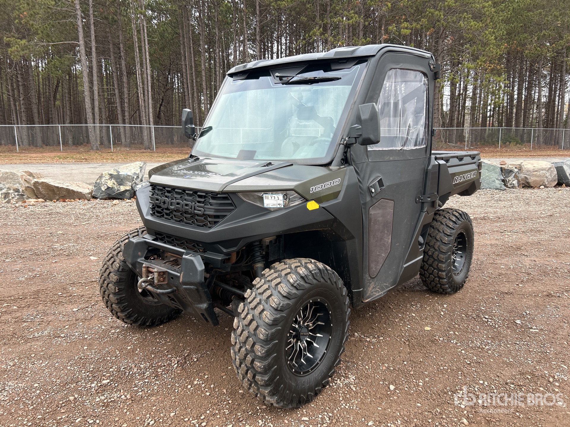 General Appearance with Featured Photo