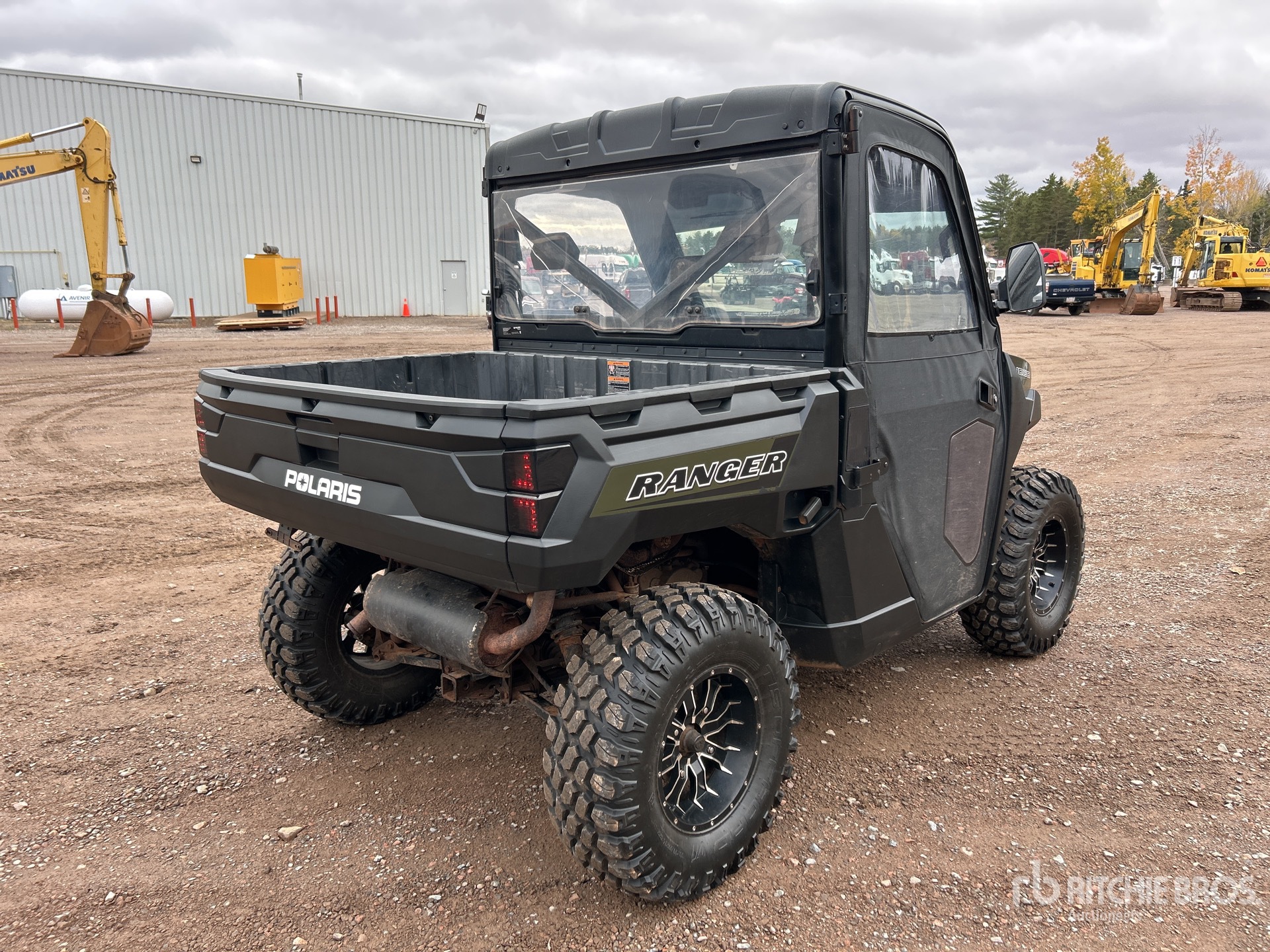 General Appearance with Picture, Right Rear Corner