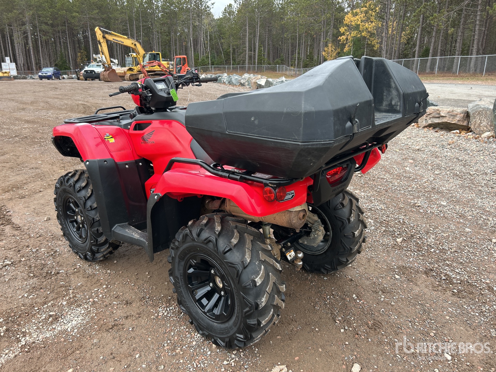 General Appearance with Bild, Ecke hinten links