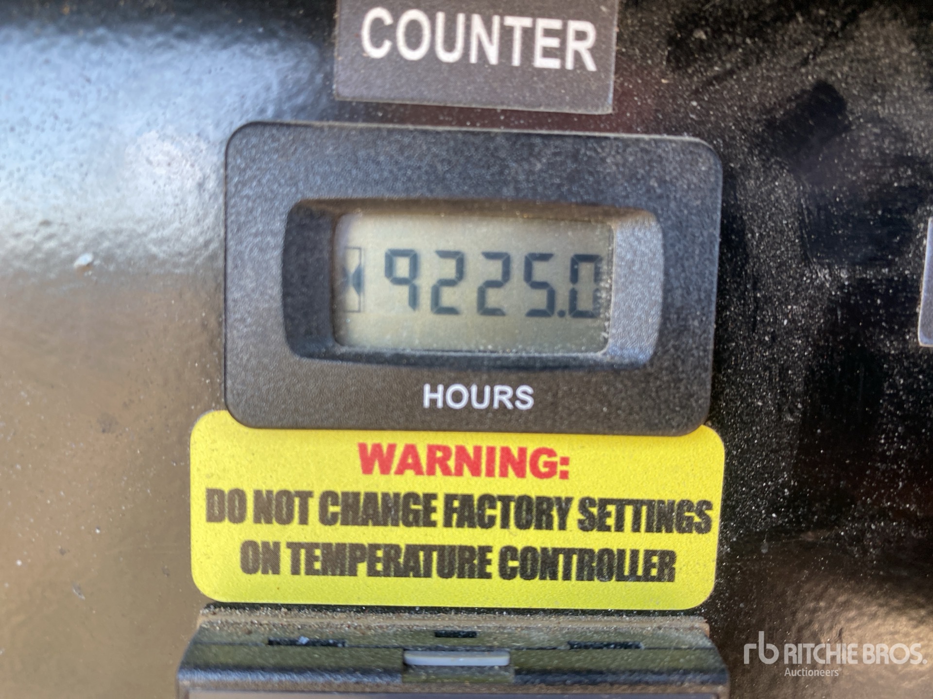 General Appearance with Hour Meter / Odometer