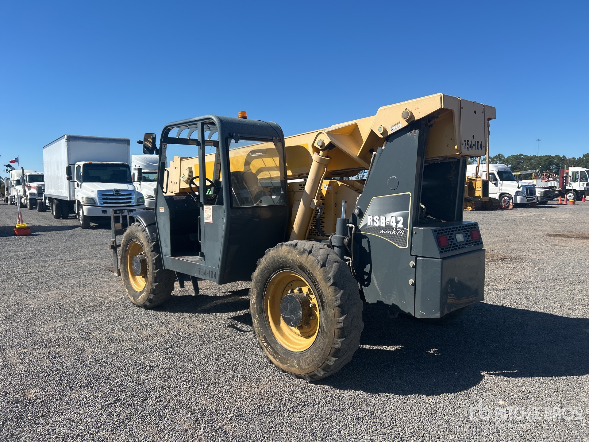 General Appearance with Imagen: esquina trasera izquierda