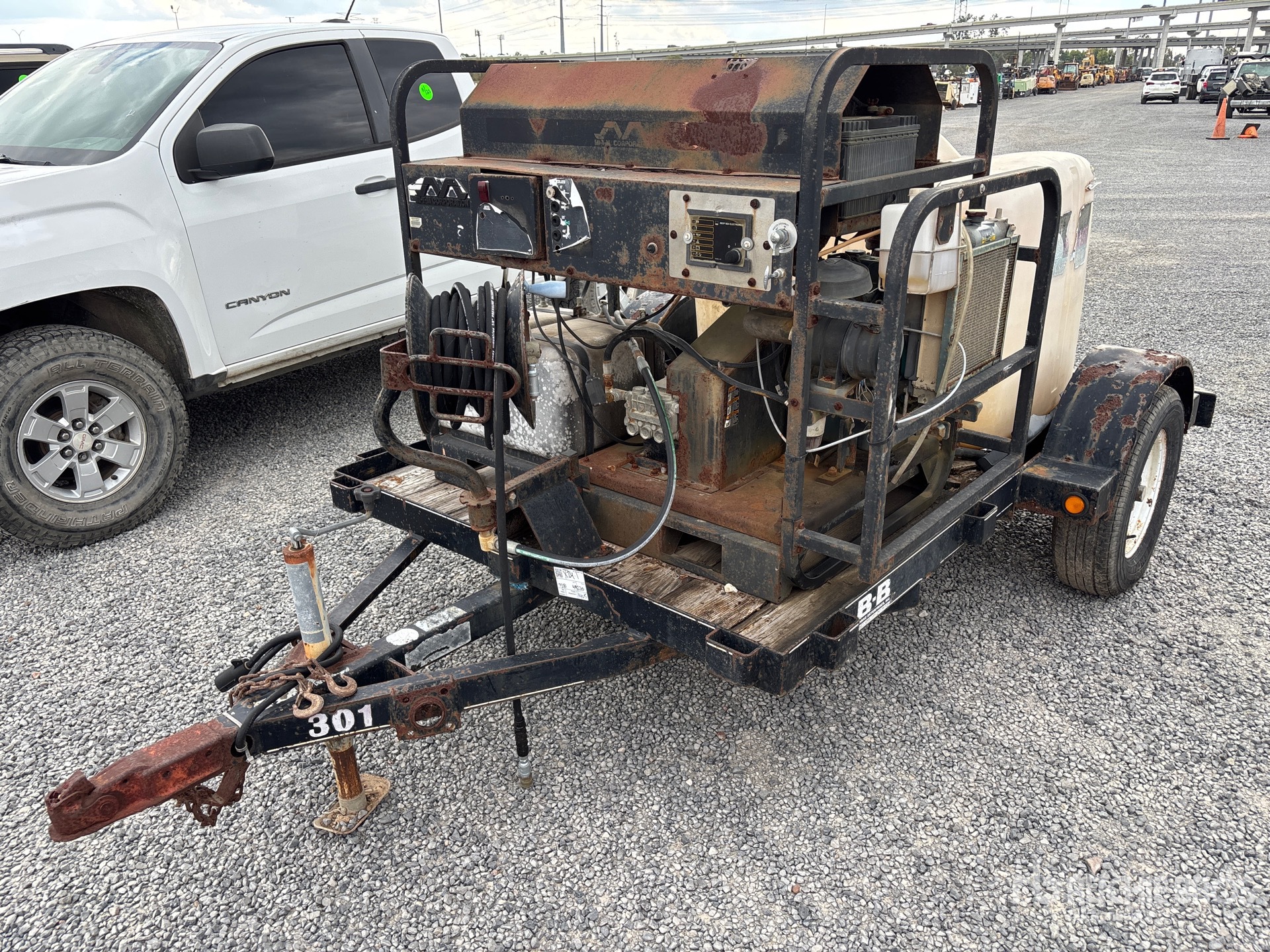 General Appearance with Picture, Left Front Corner