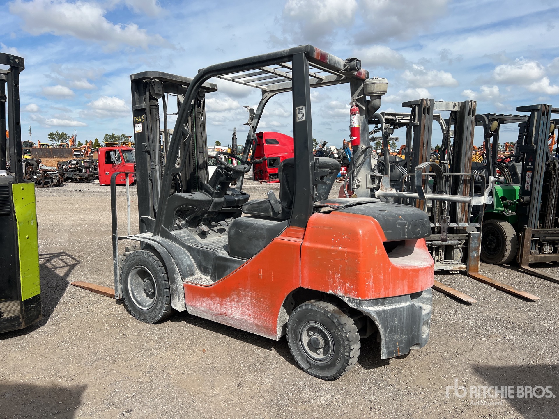 Aspect général with Image, coin arrière gauche